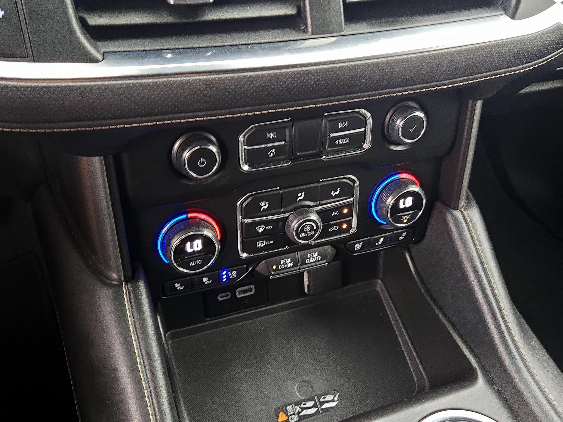 Thumbnail: 2023 Chevrolet Suburban - 16