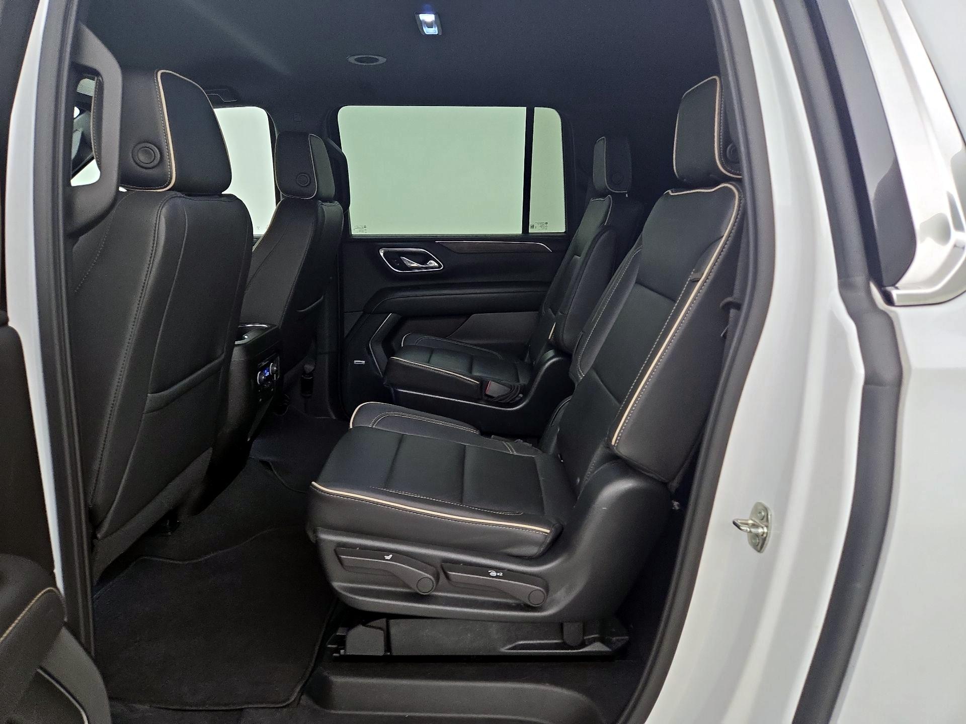 Thumbnail: 2023 Chevrolet Suburban - 19