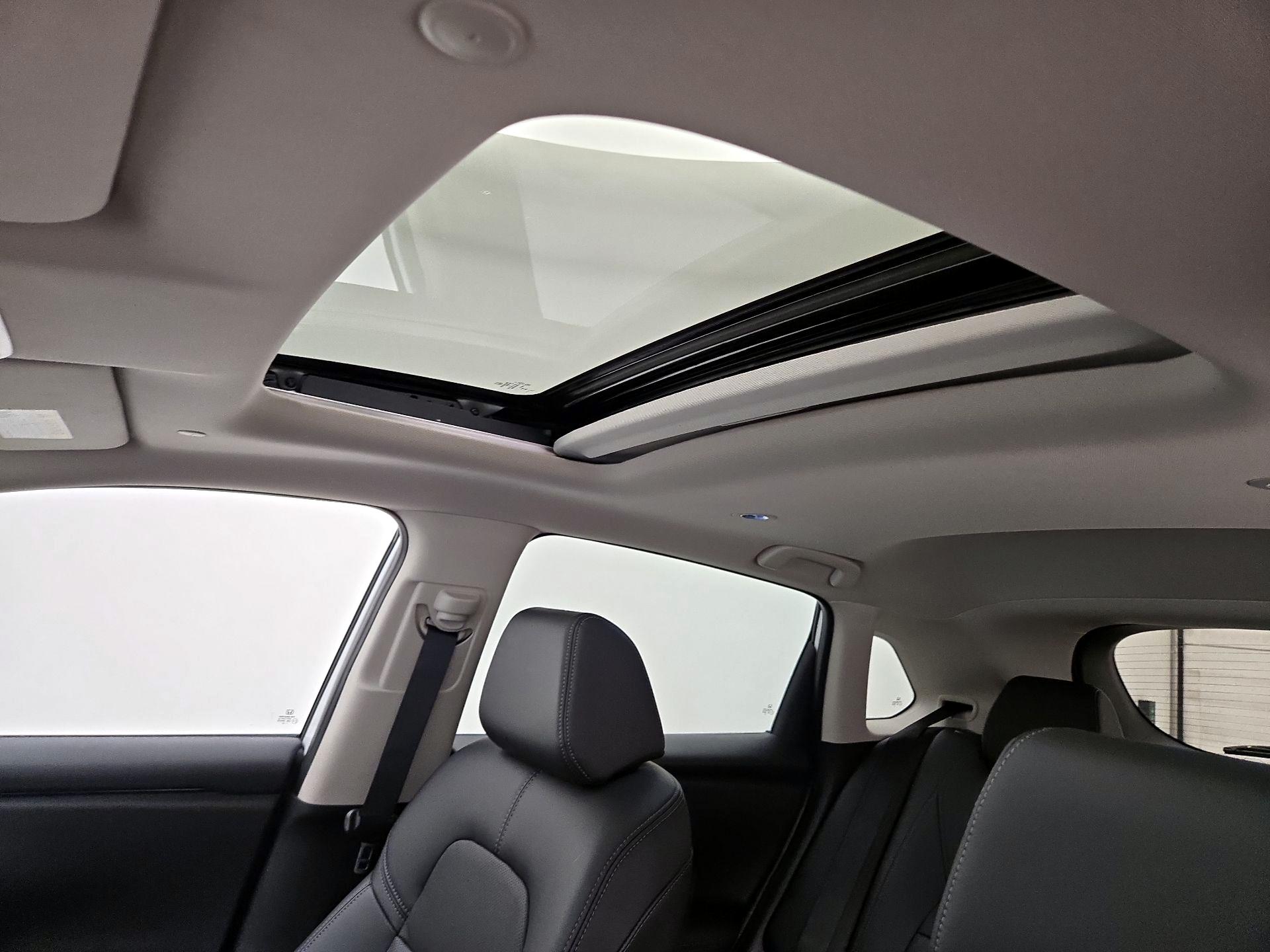 Thumbnail: 2025 Honda HR-V - 19