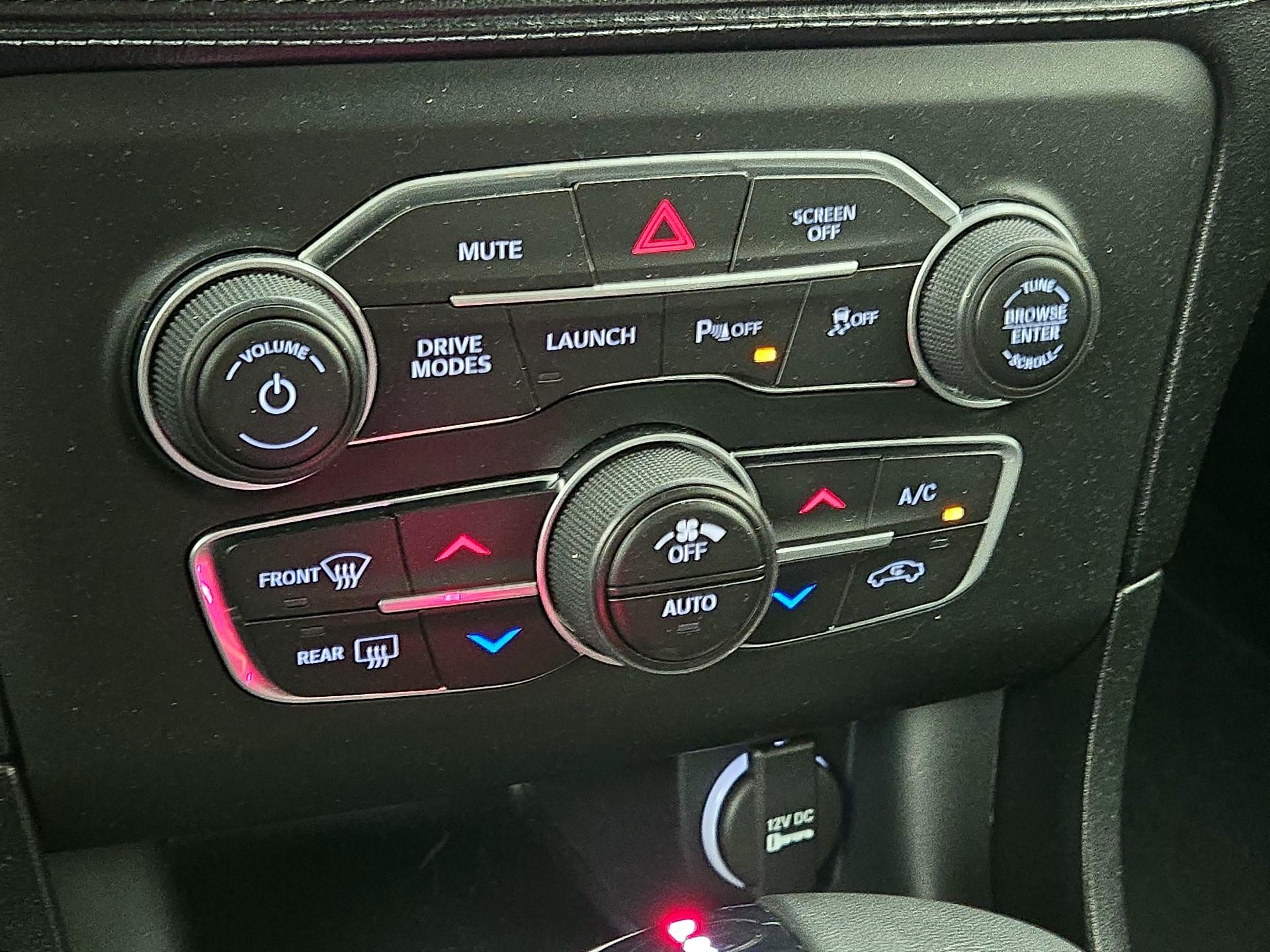 Thumbnail: 2019 Dodge Charger - 17