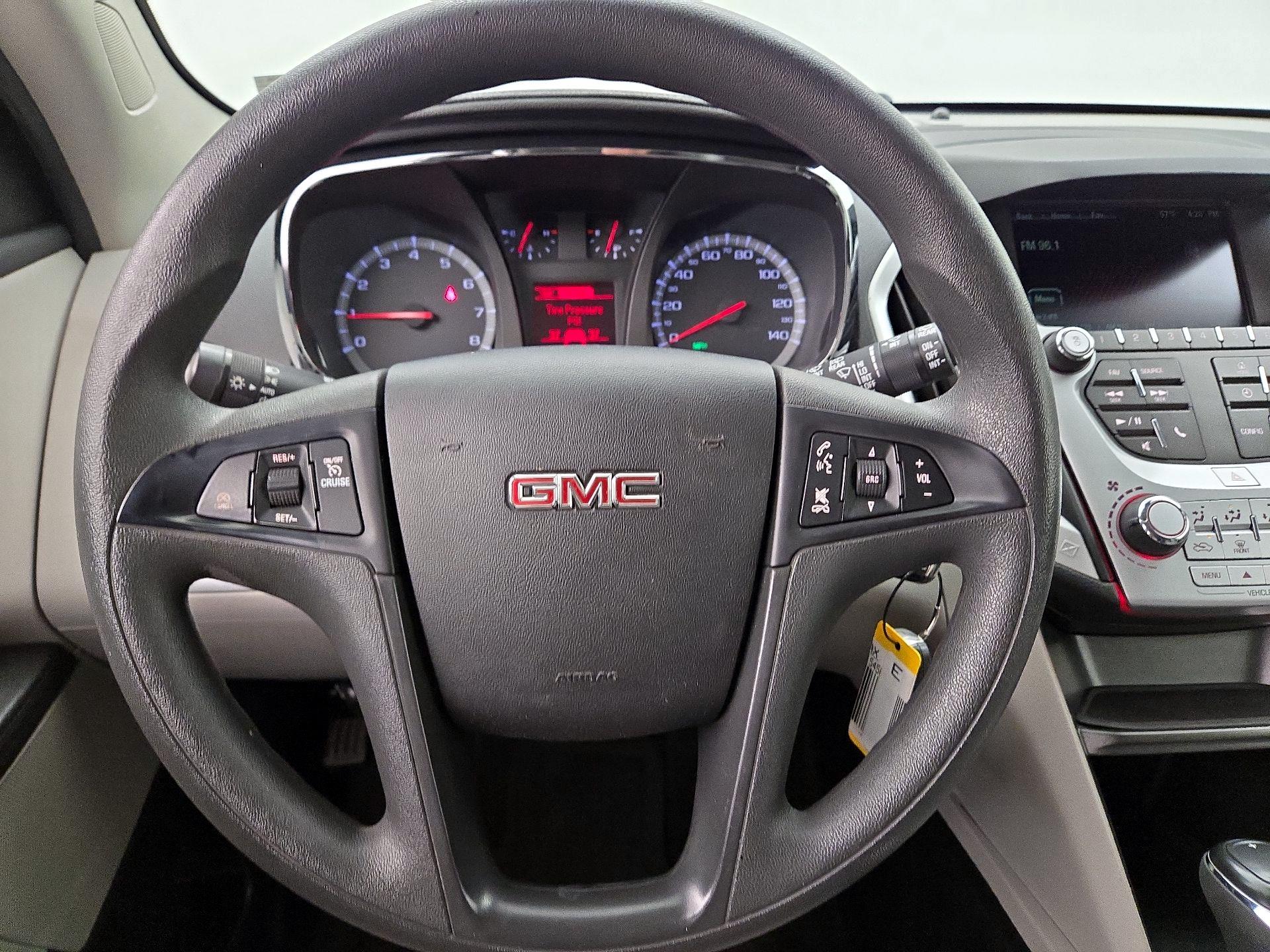 Thumbnail: 2017 GMC Terrain - 10