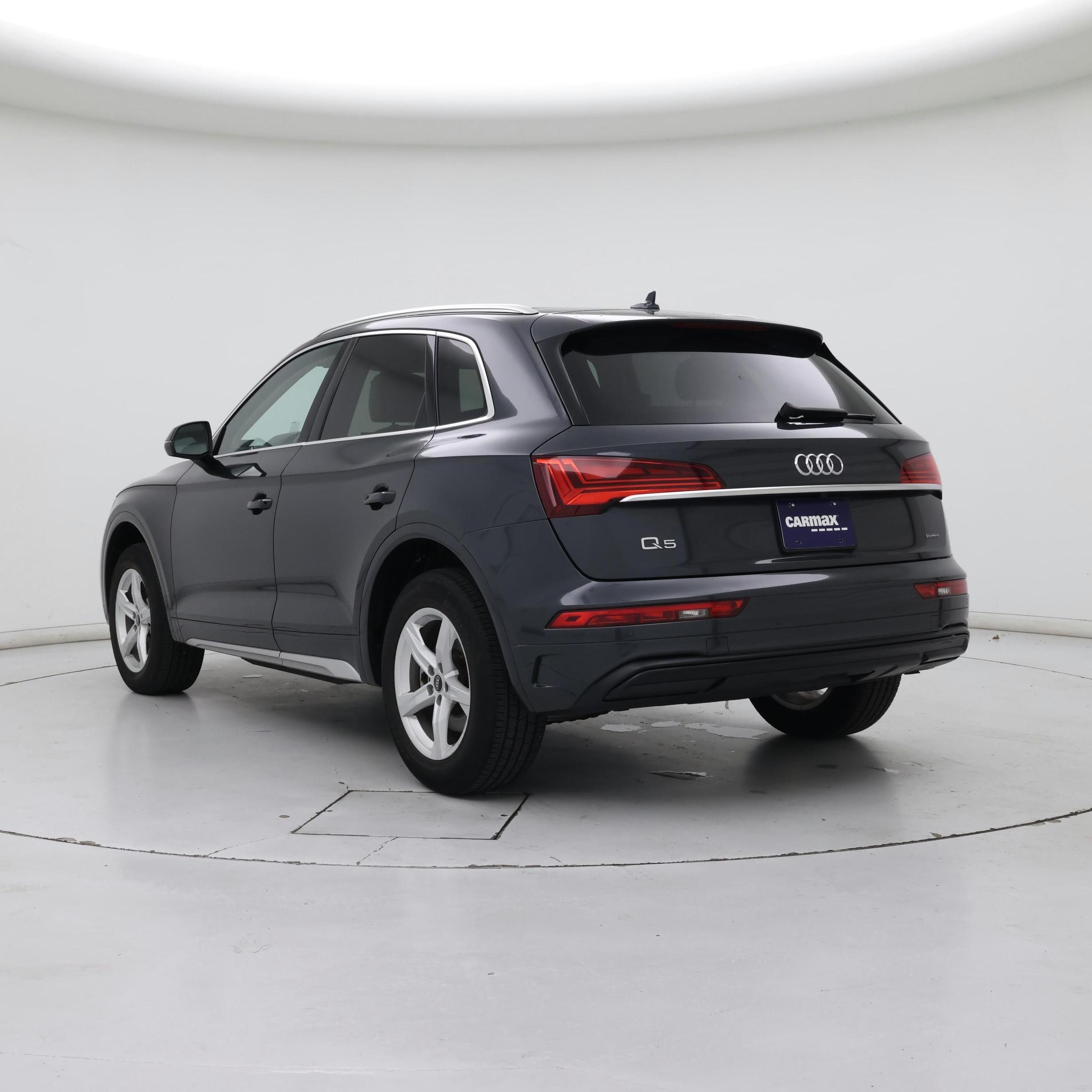 Thumbnail: 2023 Audi Q5 - 2