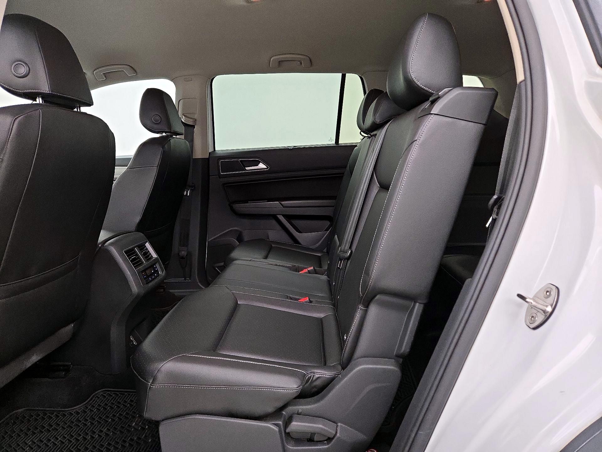 Thumbnail: 2018 Volkswagen Atlas - 18