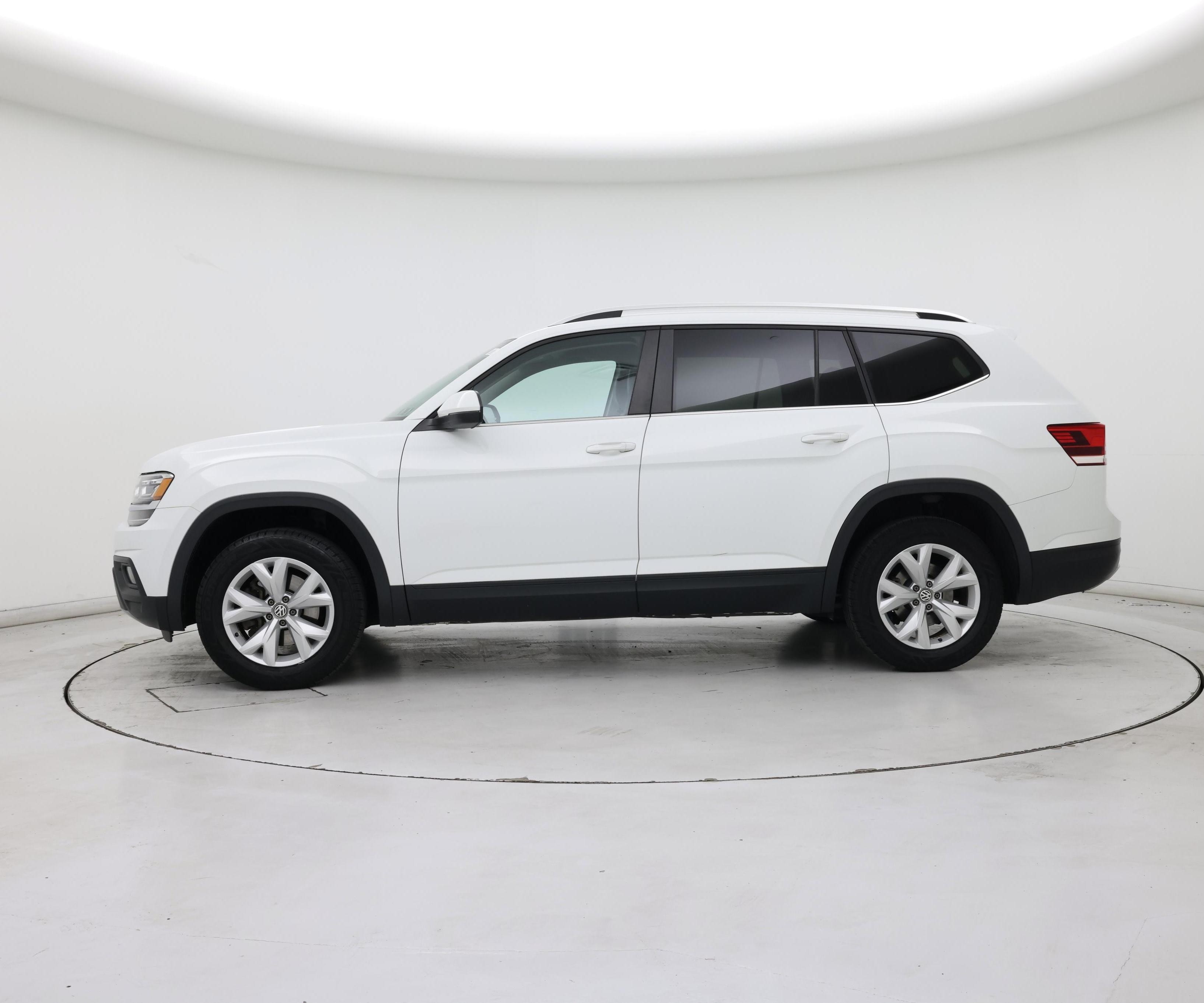 Thumbnail: 2018 Volkswagen Atlas - 3