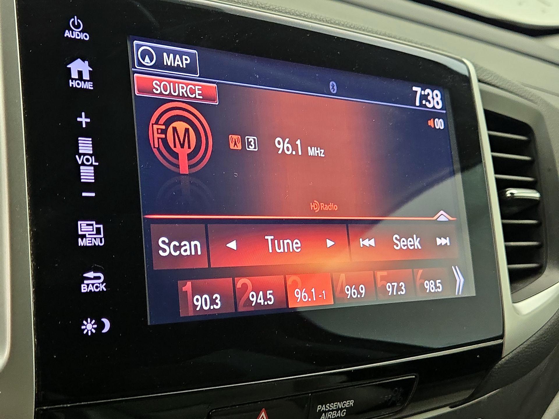 Thumbnail: 2017 Honda Ridgeline - 15