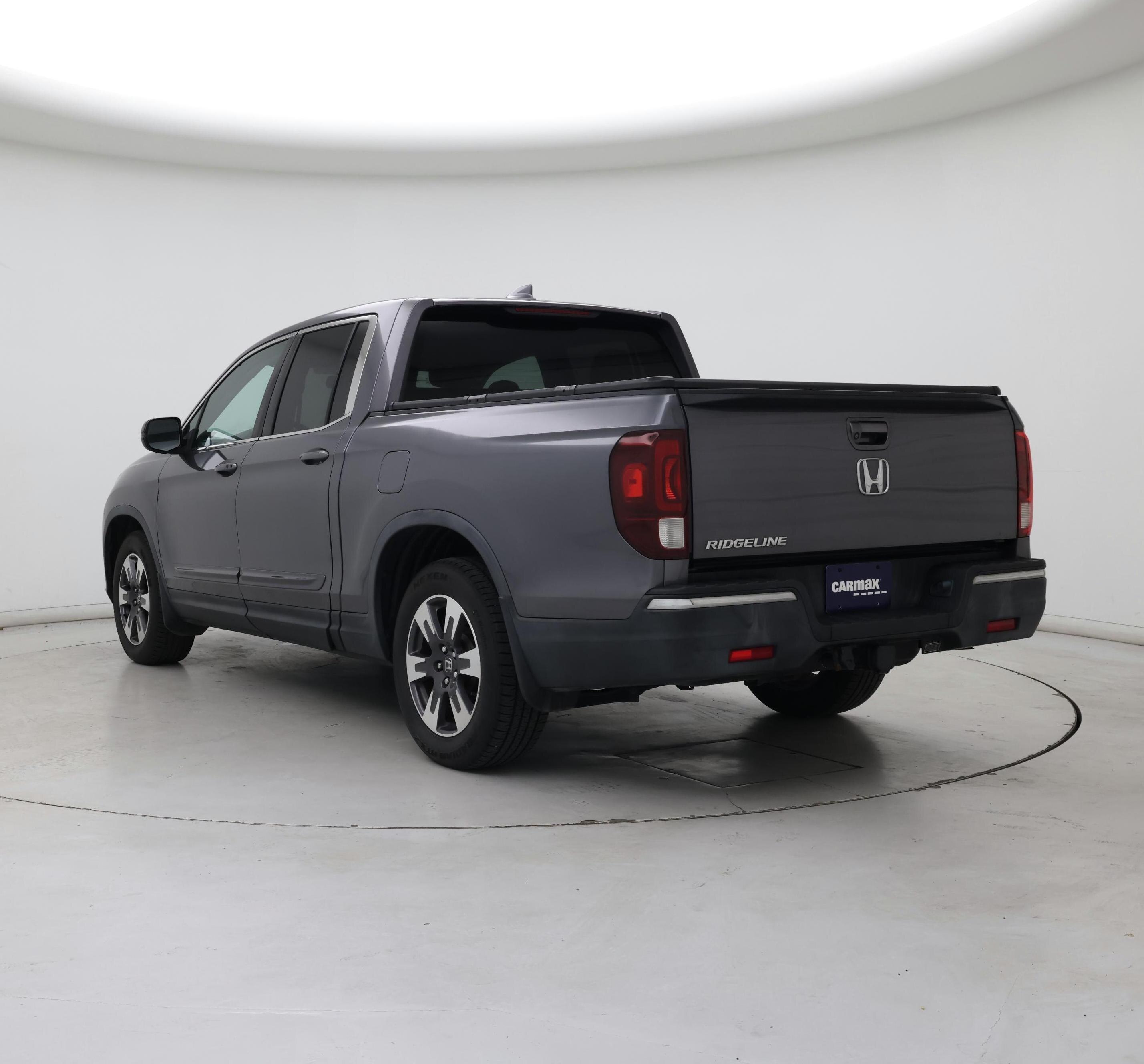 Thumbnail: 2017 Honda Ridgeline - 2