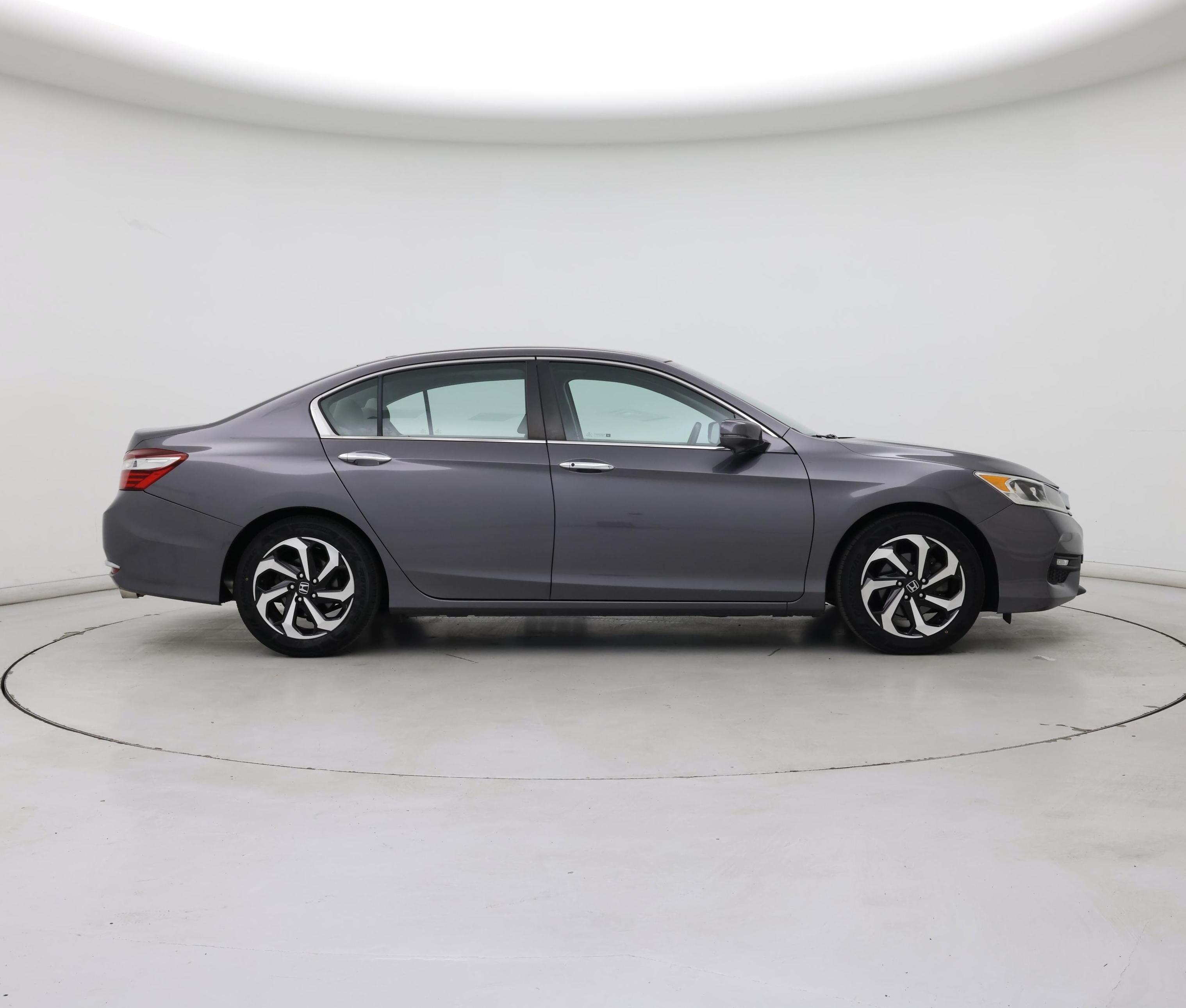 Thumbnail: 2017 Honda Accord - 7