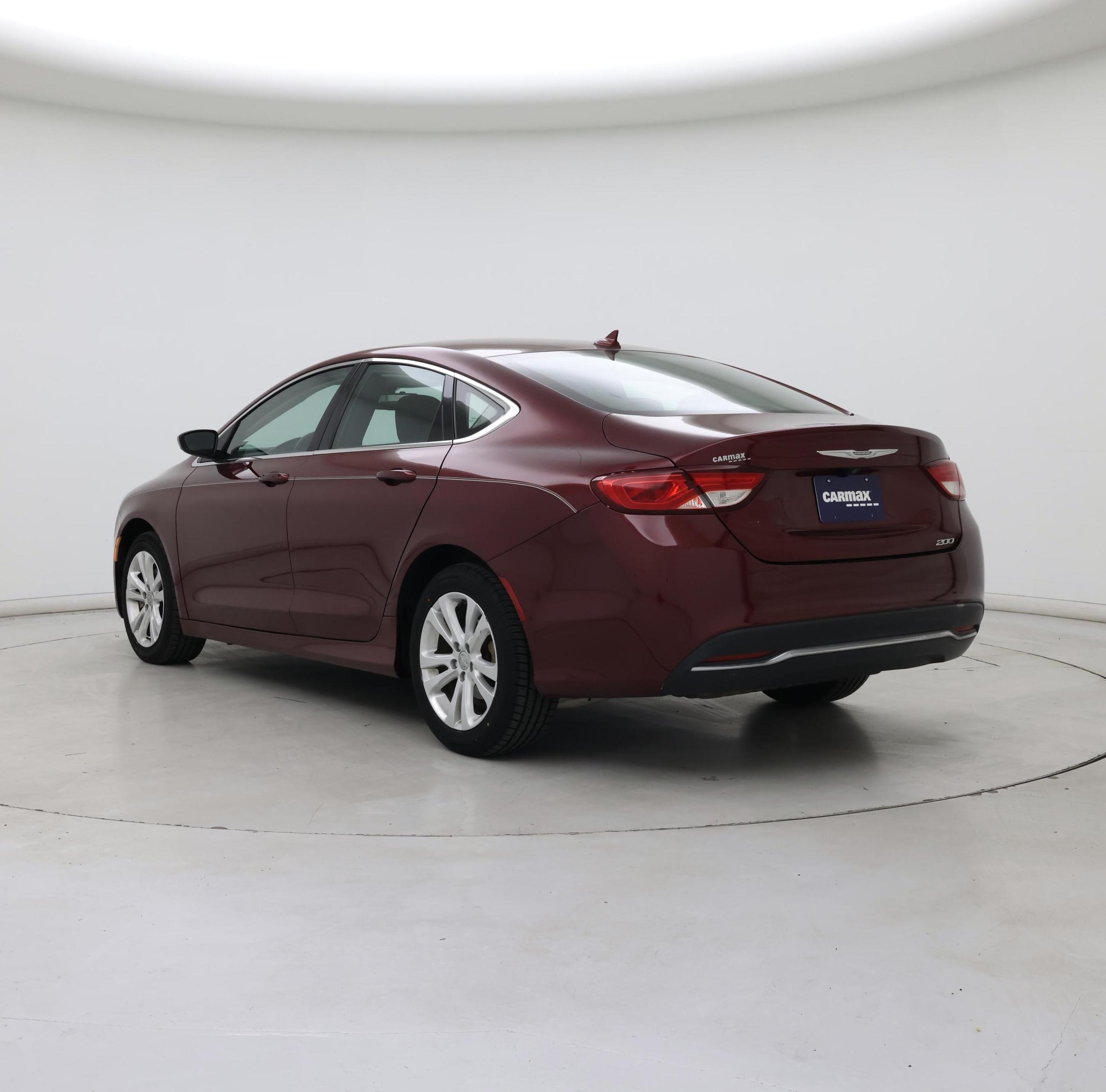 Thumbnail: 2016 Chrysler 200 - 2