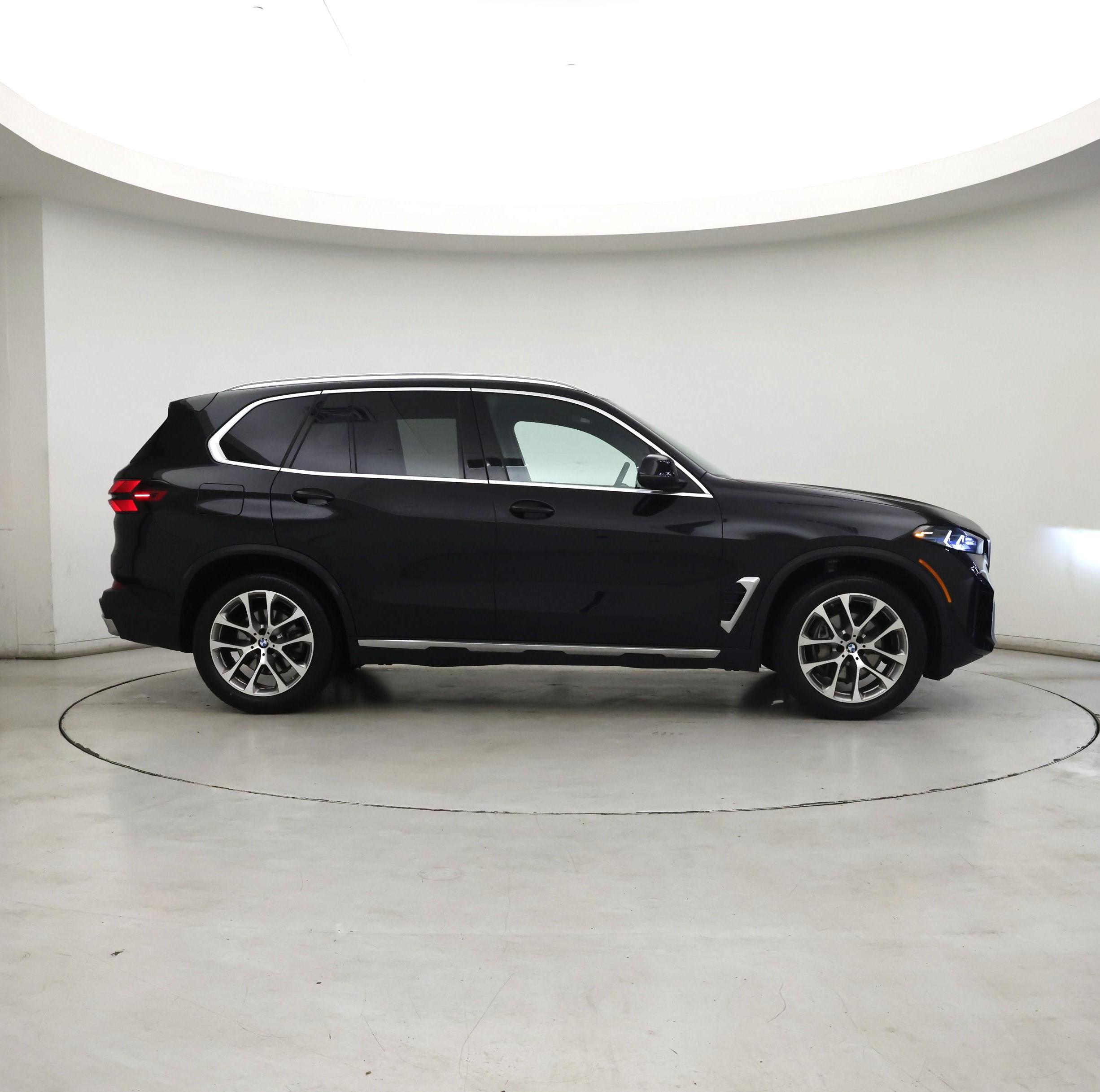 Thumbnail: 2025 BMW X5 - 7