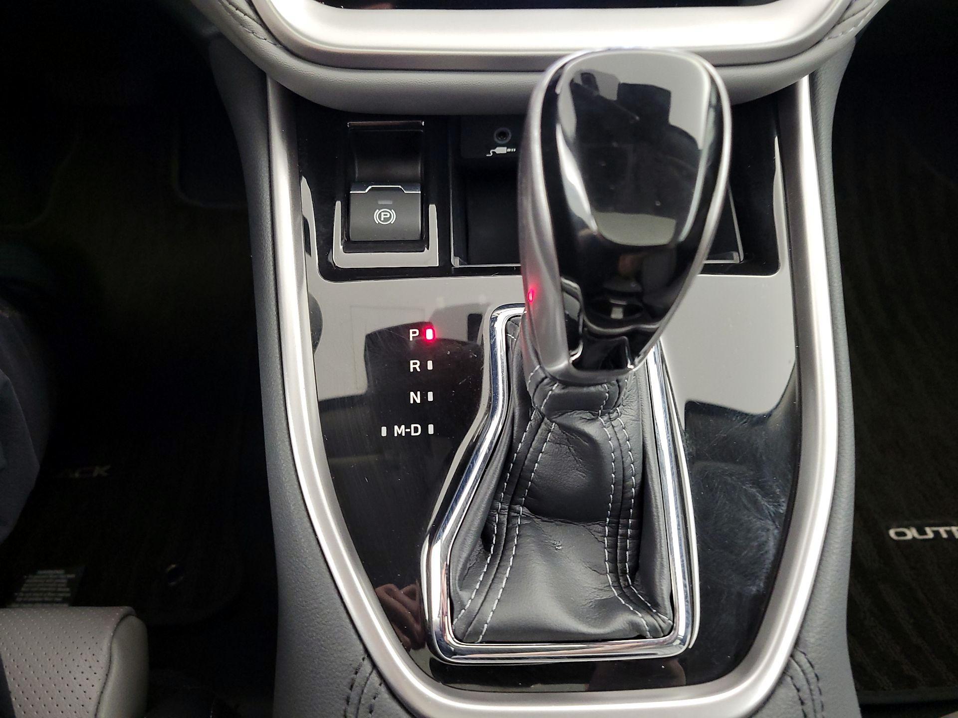 Thumbnail: 2025 Subaru Outback - 18