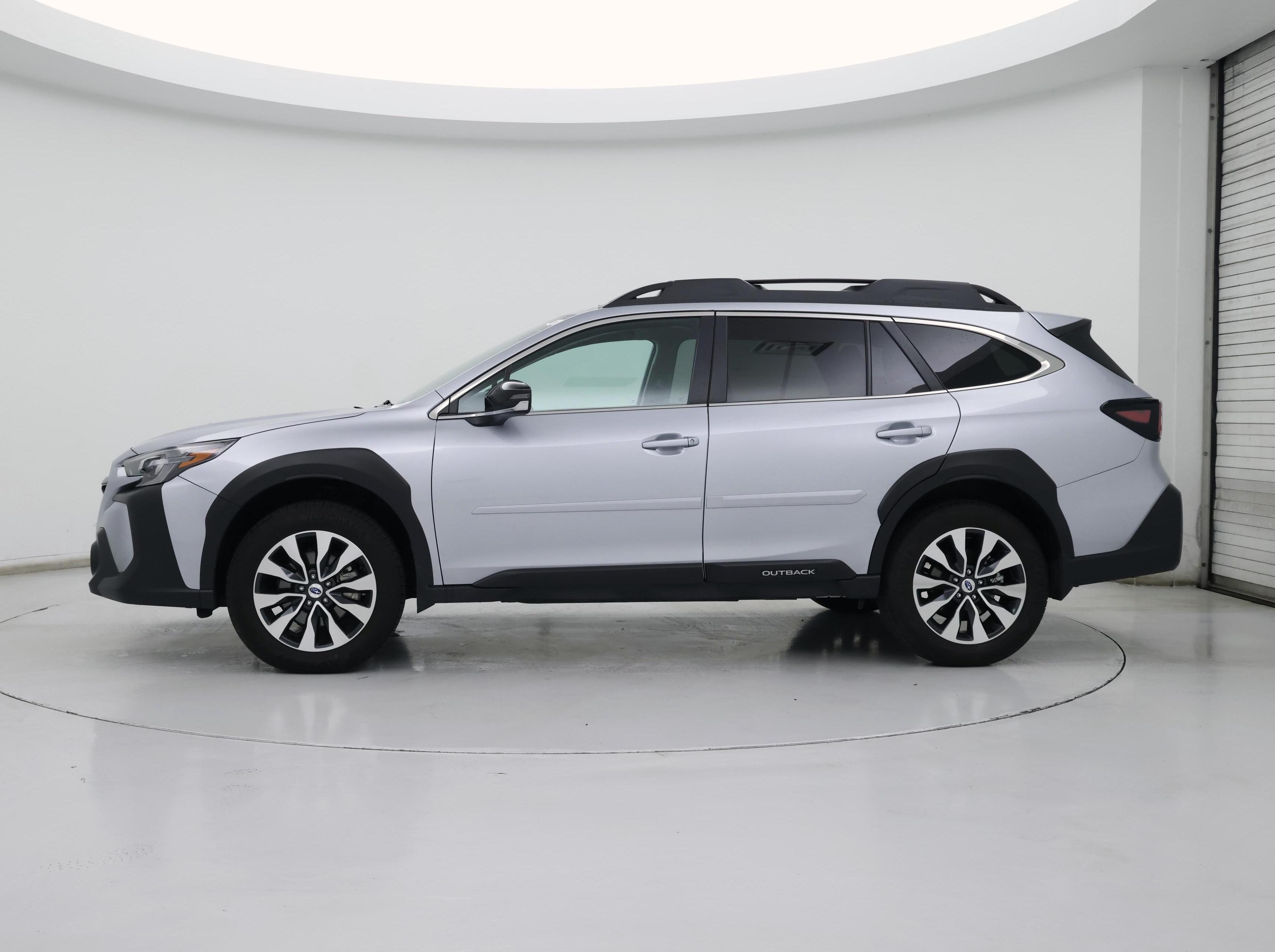 Thumbnail: 2025 Subaru Outback - 3