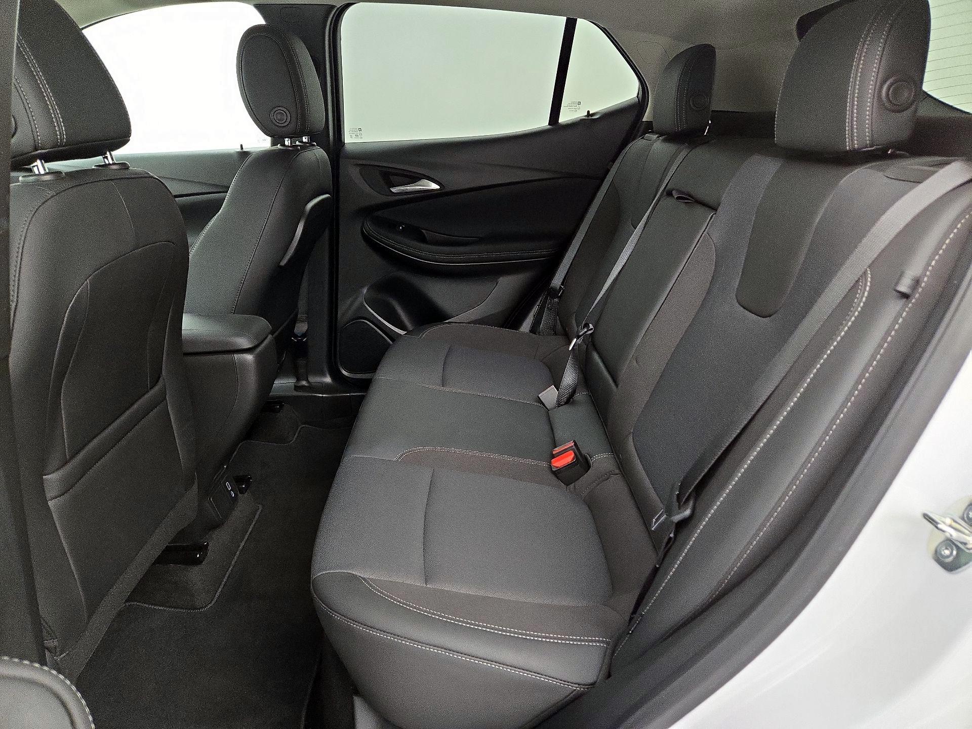 Thumbnail: 2022 Buick Encore GX - 19