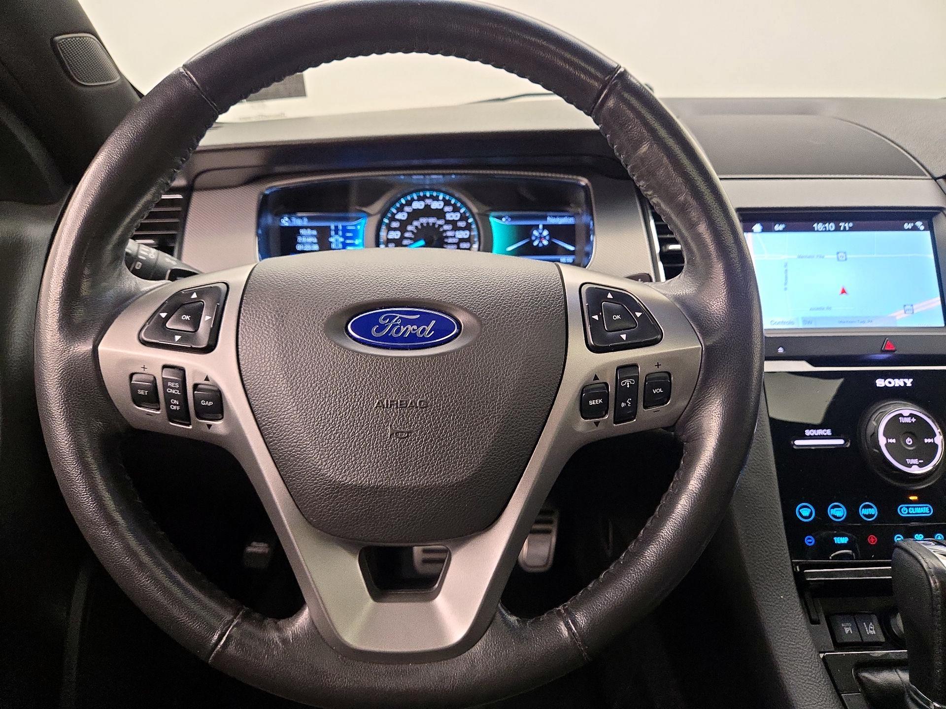 Thumbnail: 2016 Ford Taurus - 10