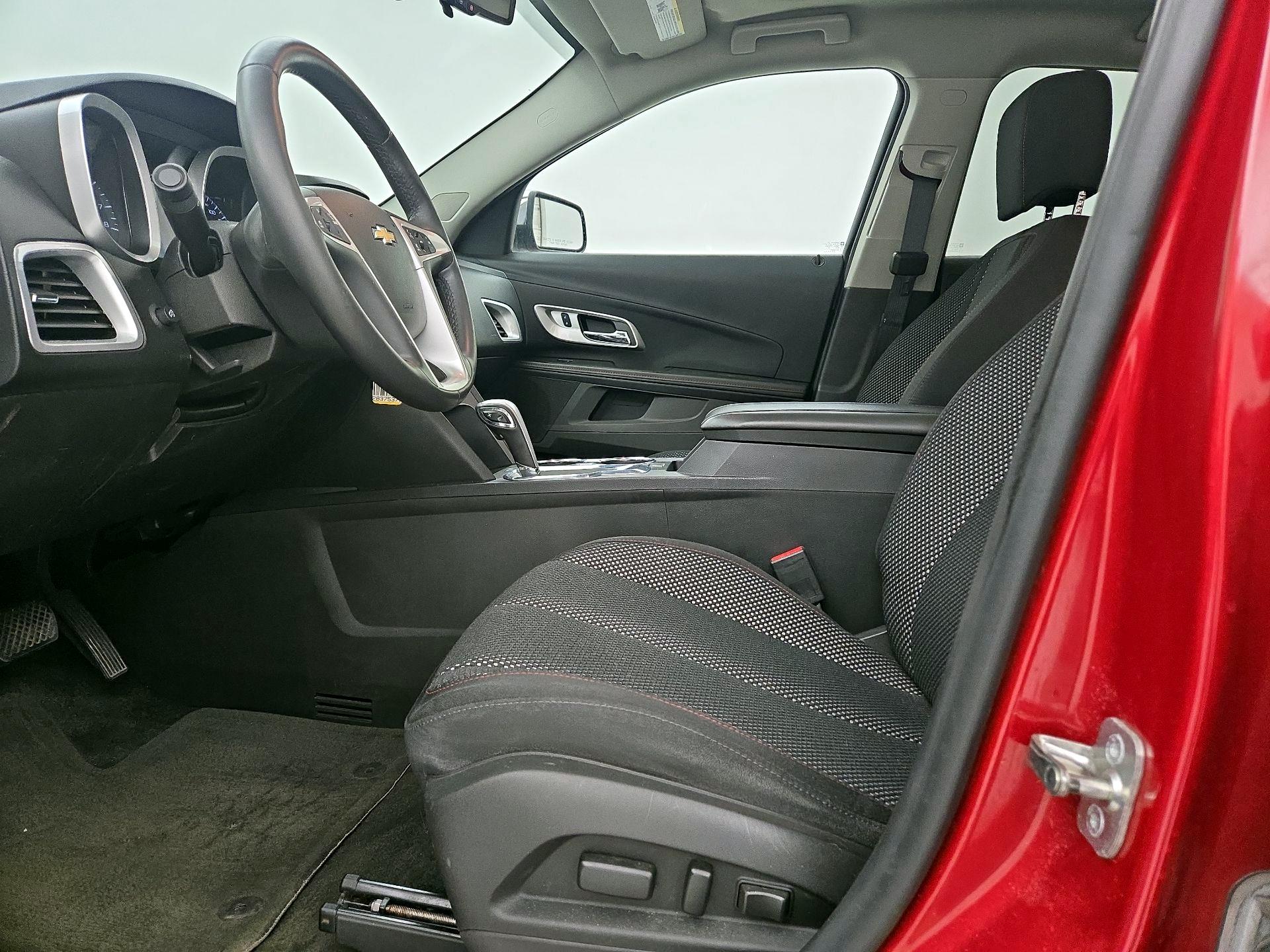 Thumbnail: 2015 Chevrolet Equinox - 11