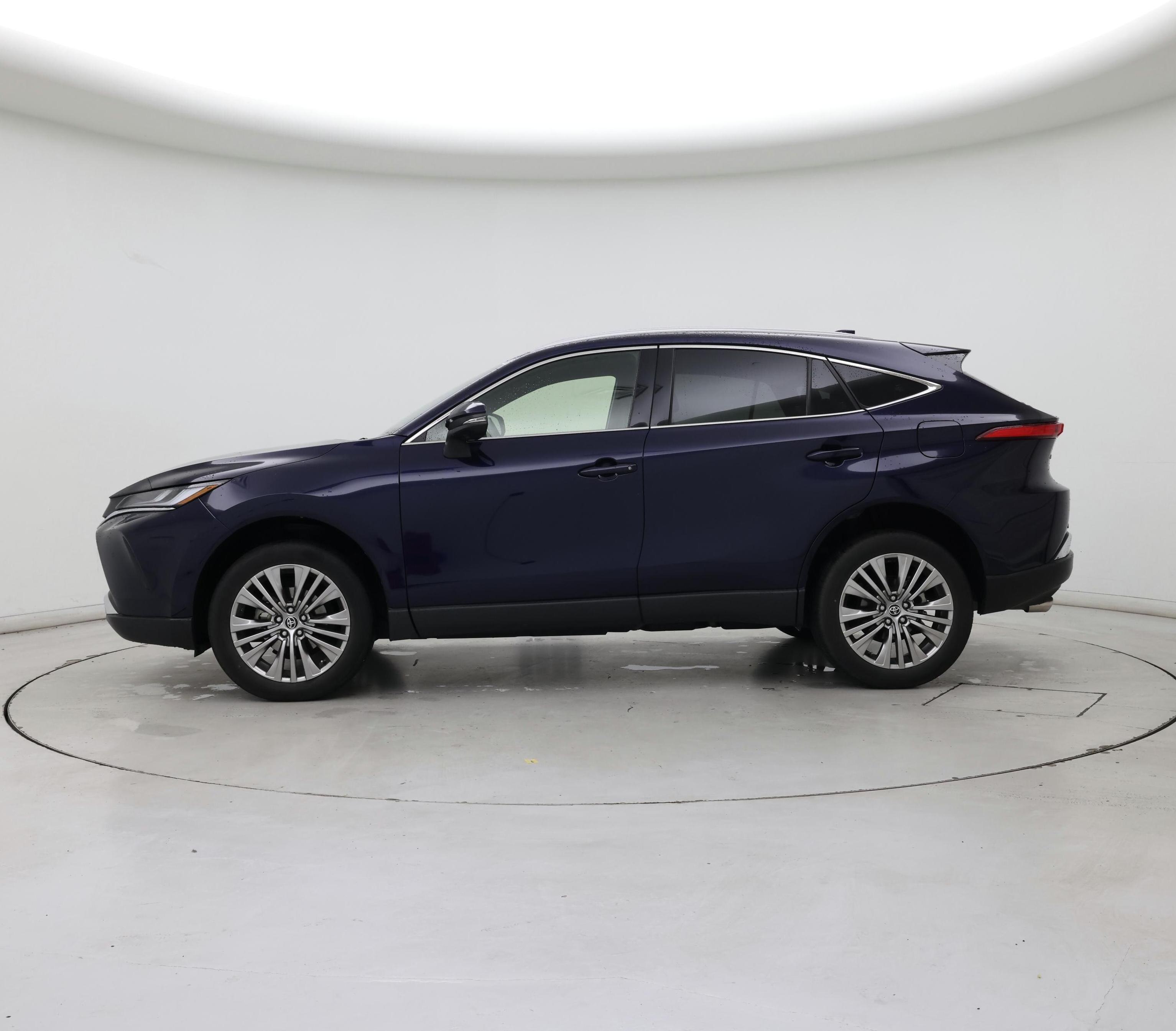 Thumbnail: 2022 Toyota Venza - 3