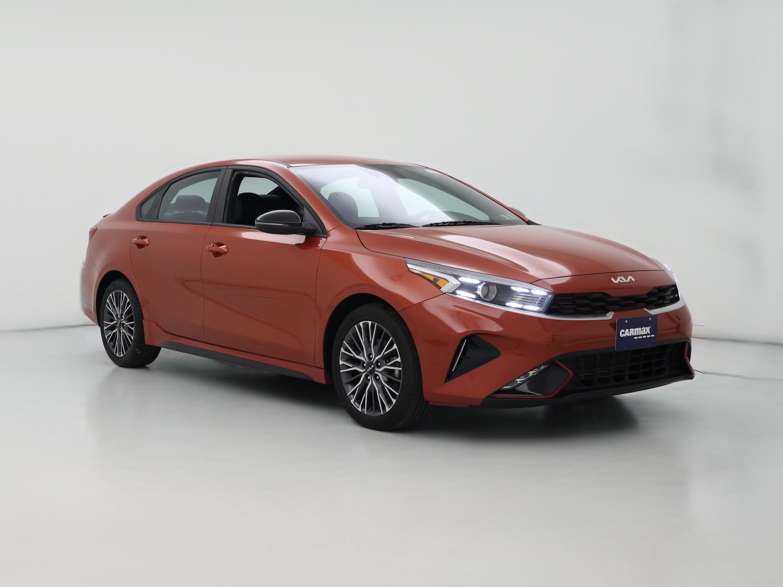 2023 Kia Forte GT-Line - Photo 1