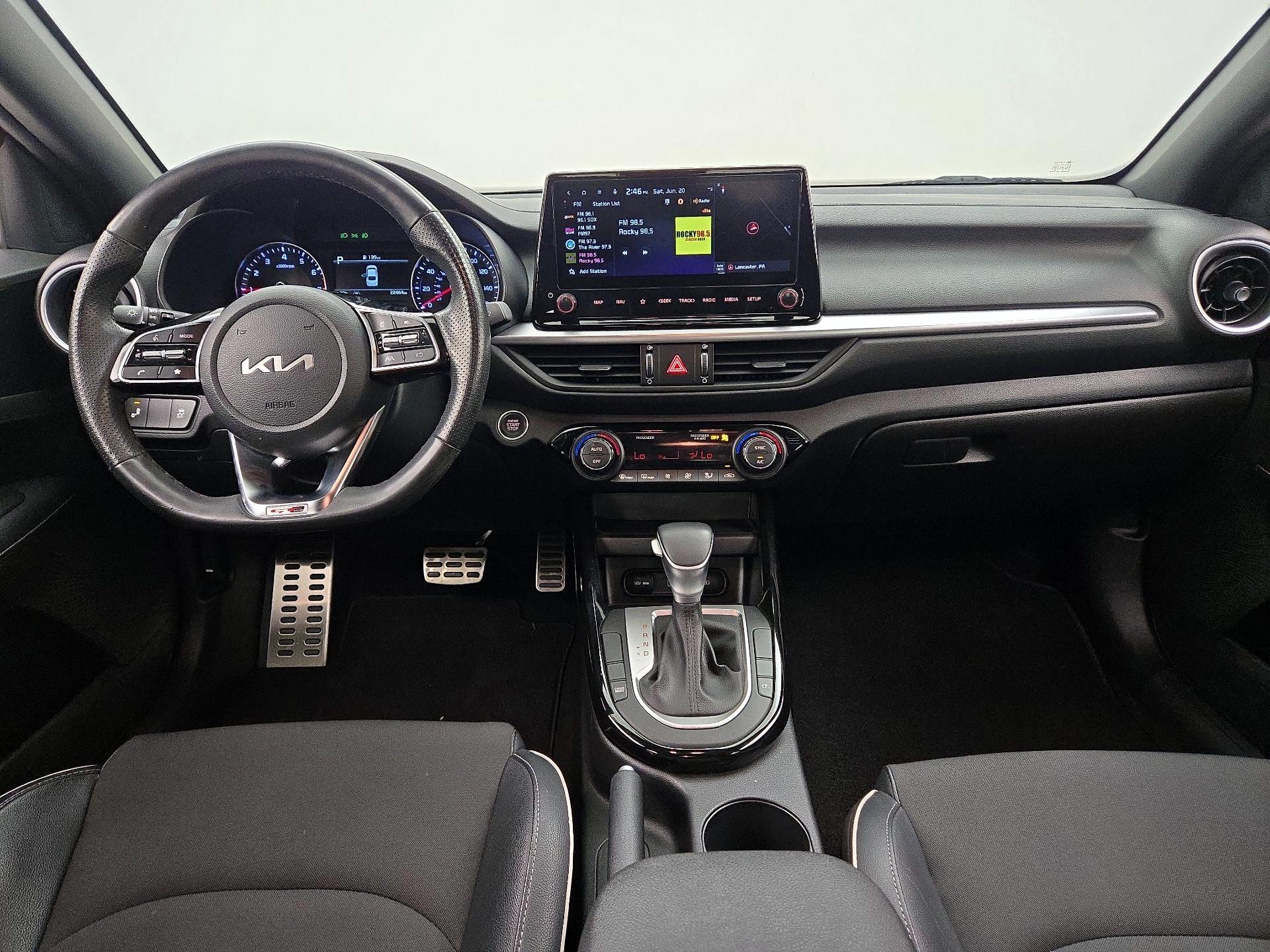 Thumbnail: 2023 Kia Forte - 9