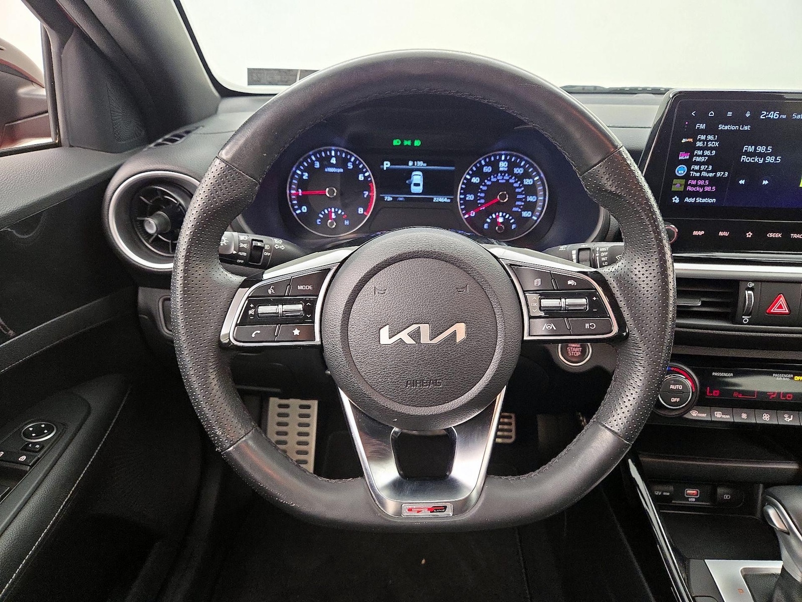 2023 Kia Forte GT-Line - Photo 11