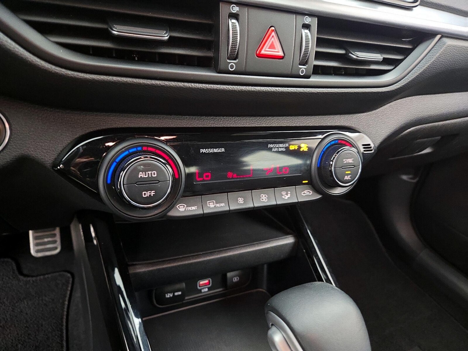 2023 Kia Forte GT-Line - Photo 16