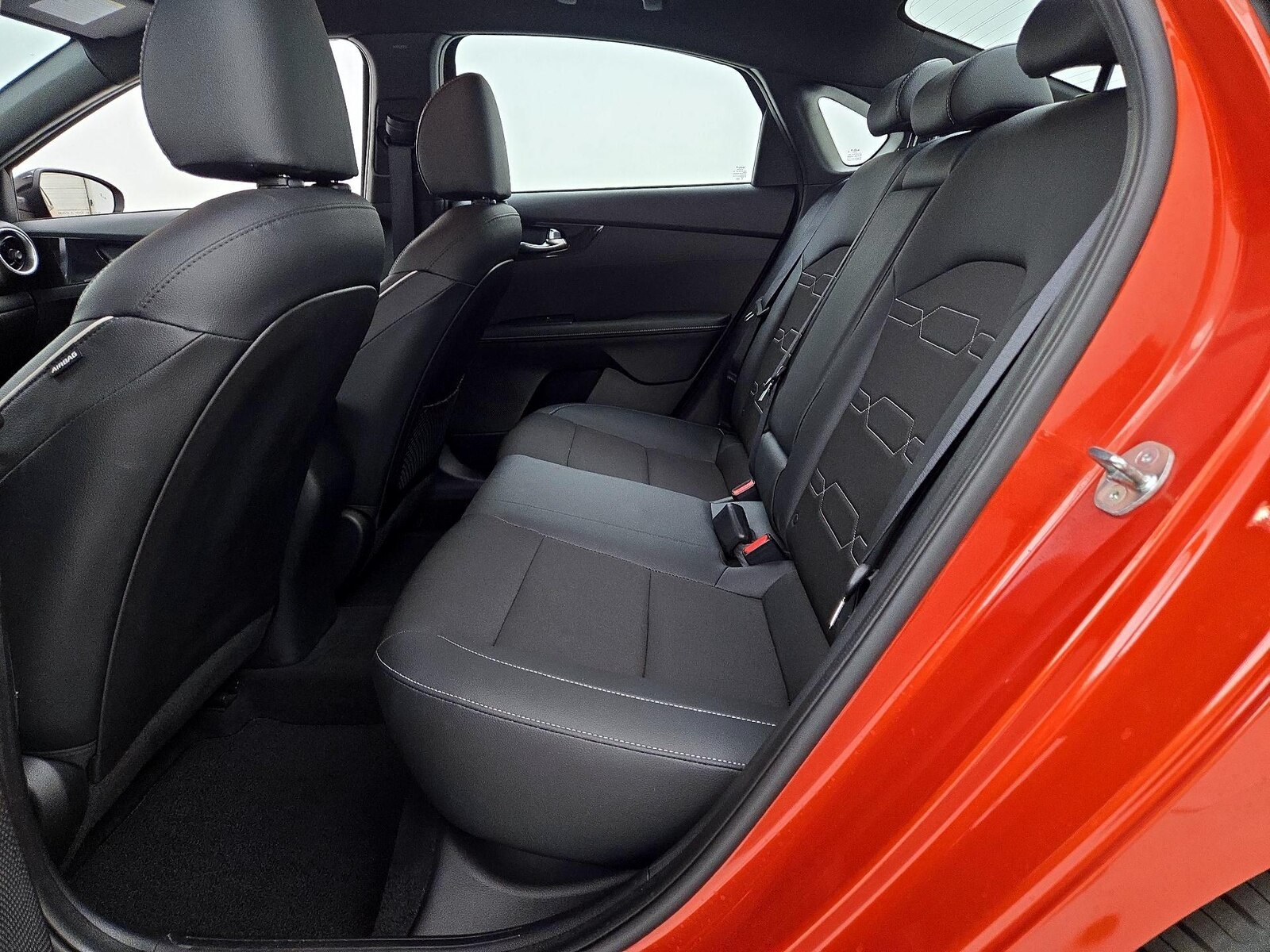 2023 Kia Forte GT-Line - Photo 18