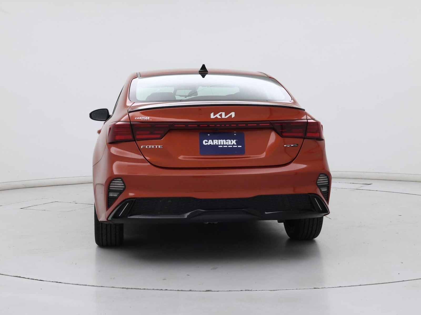 2023 Kia Forte GT-Line - Photo 7