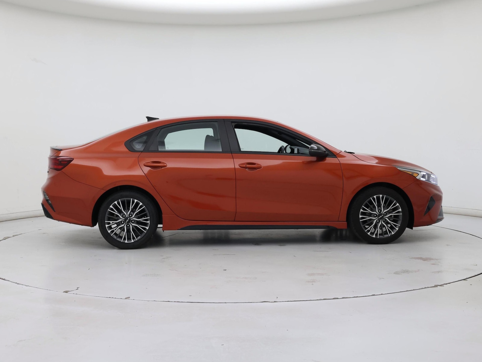 2023 Kia Forte GT-Line - Photo 8
