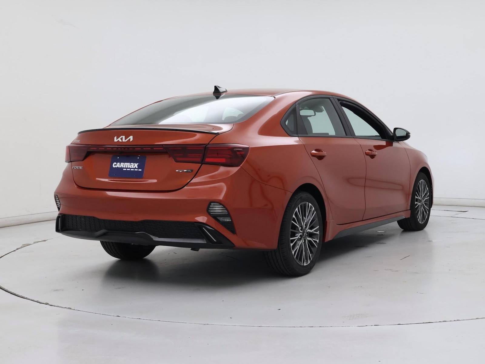 2023 Kia Forte GT-Line - Photo 9