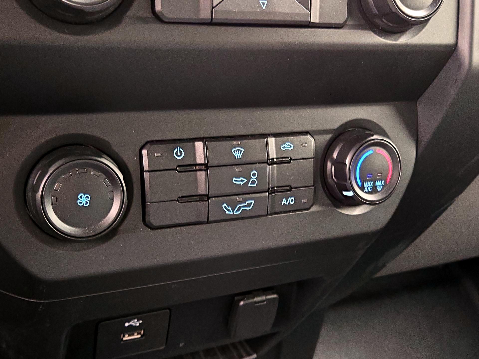 Thumbnail: 2019 Ford F-150 - 16