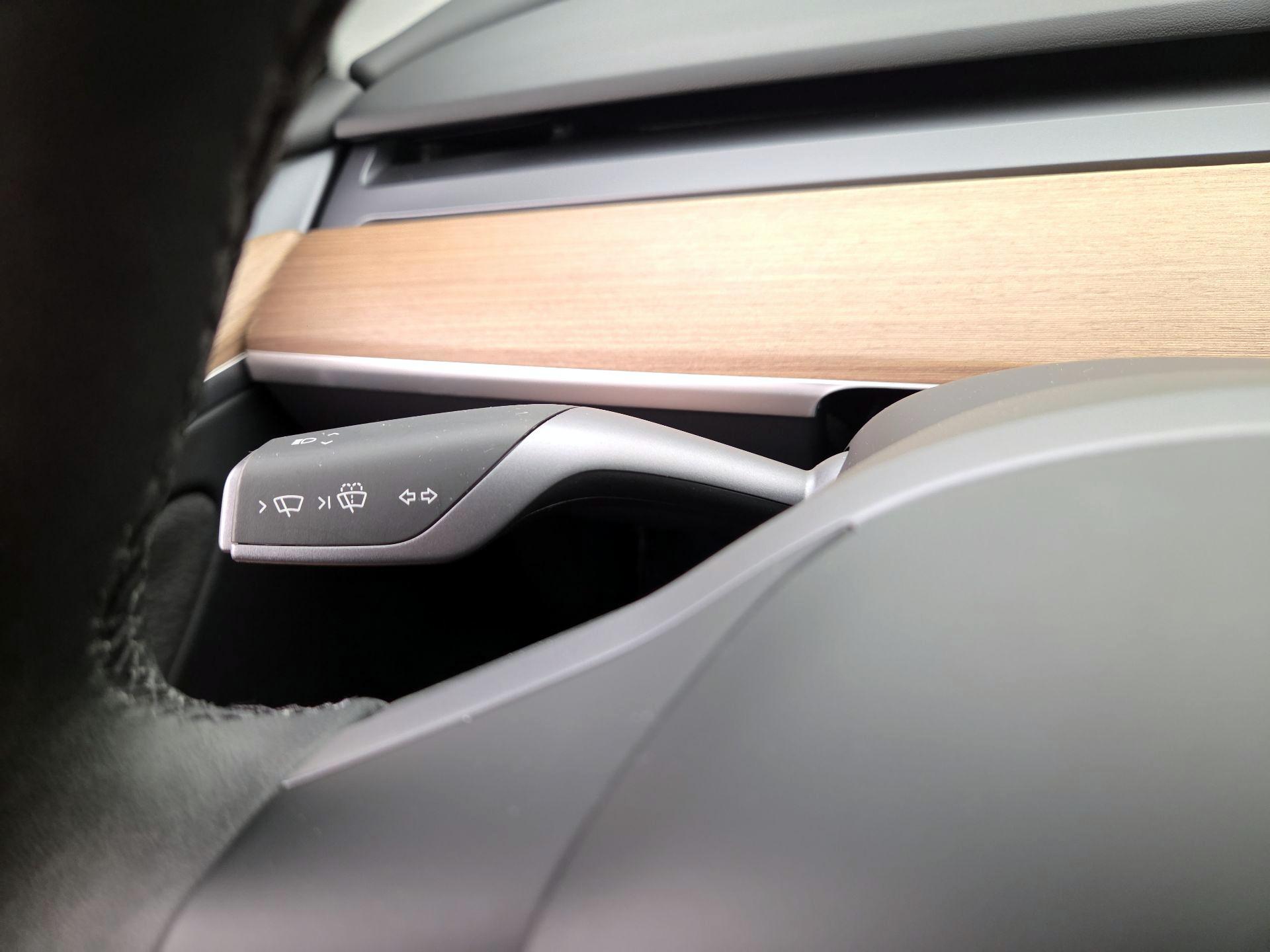Thumbnail: 2025 Tesla Model Y - 13