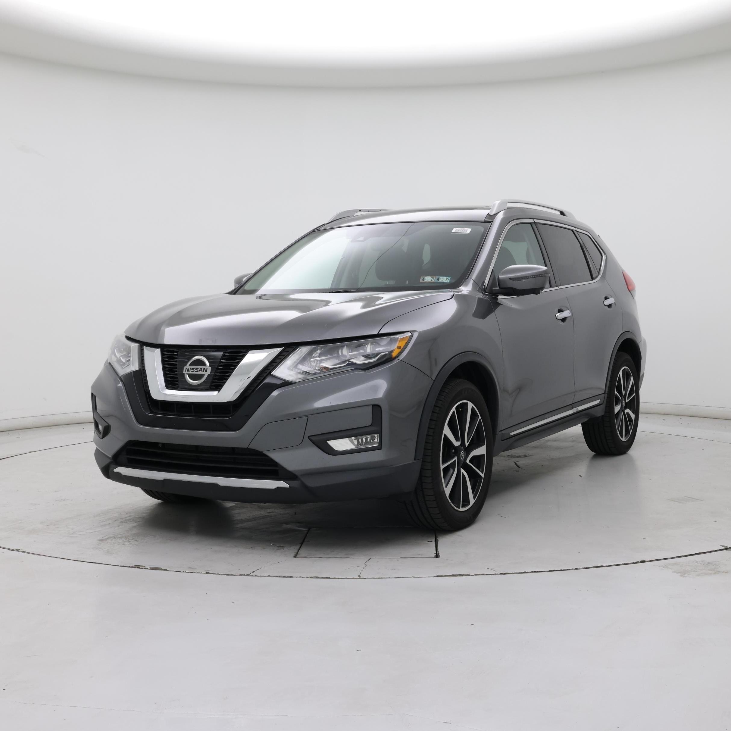 Thumbnail: 2017 Nissan Rogue - 4
