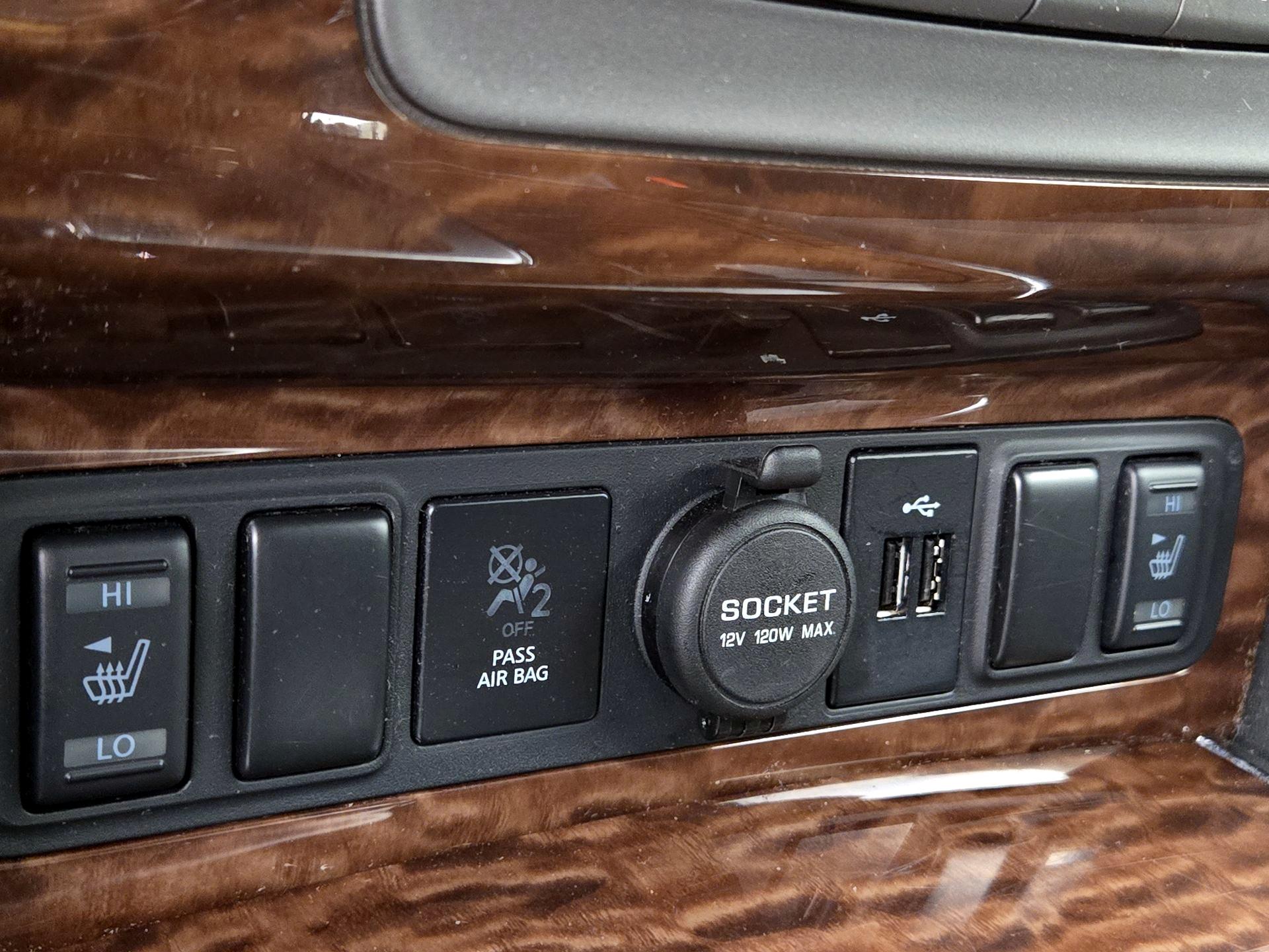 Thumbnail: 2020 Nissan Armada - 18