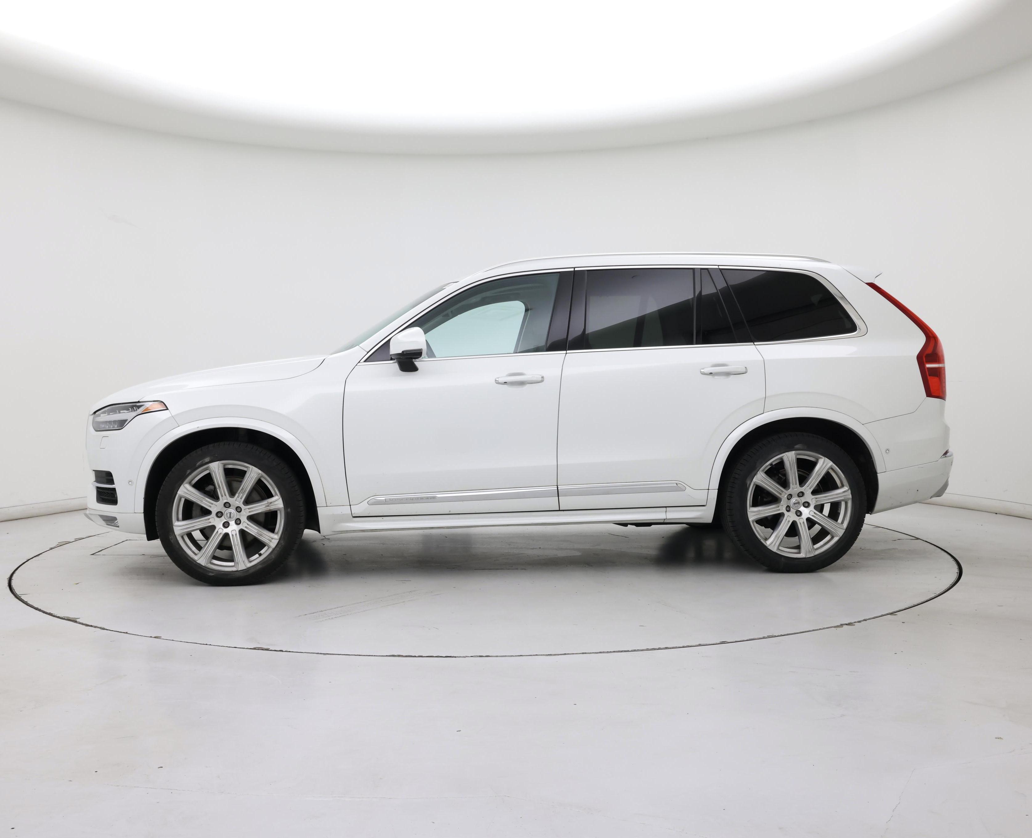 Thumbnail: 2019 Volvo XC90 - 3