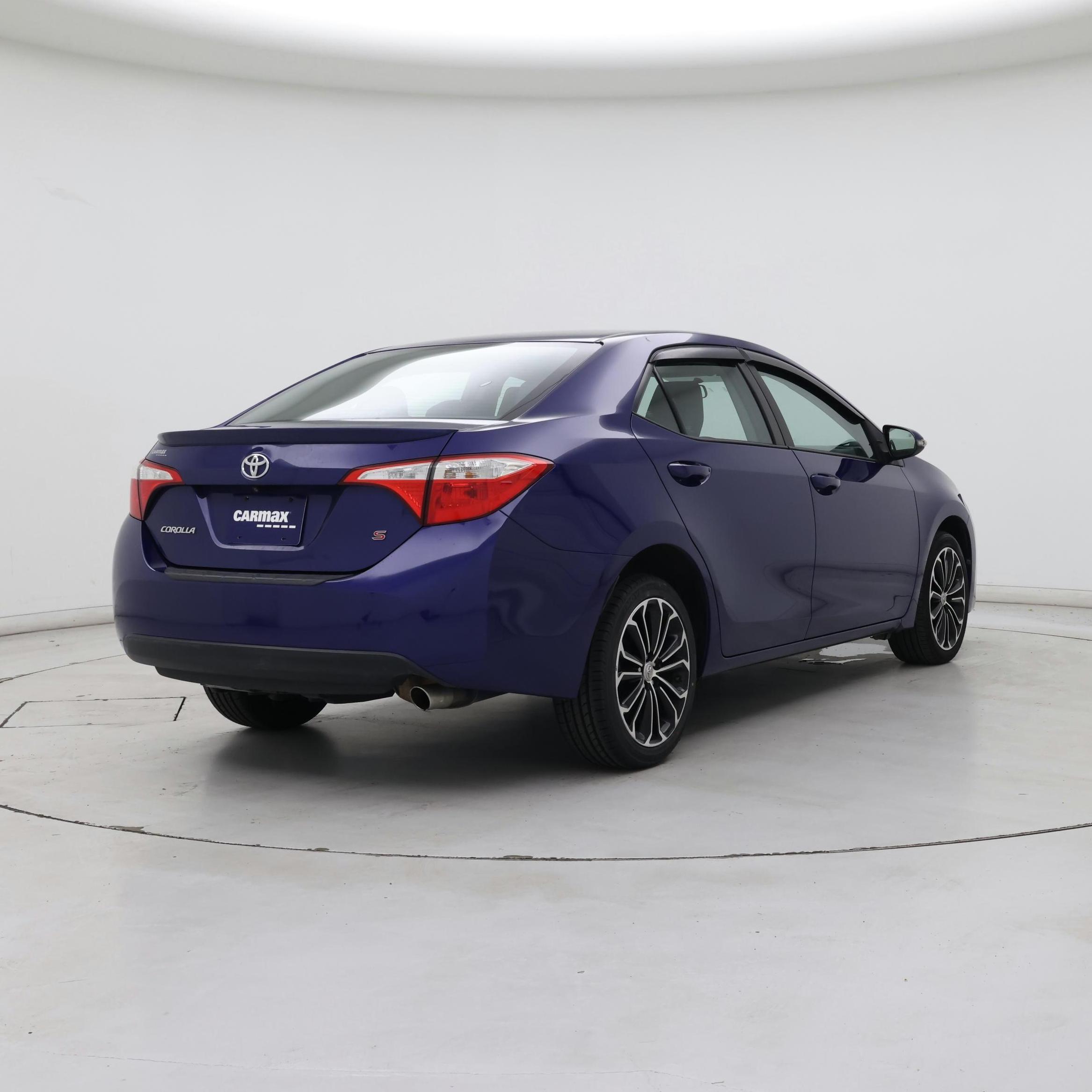 Thumbnail: 2015 Toyota Corolla - 8