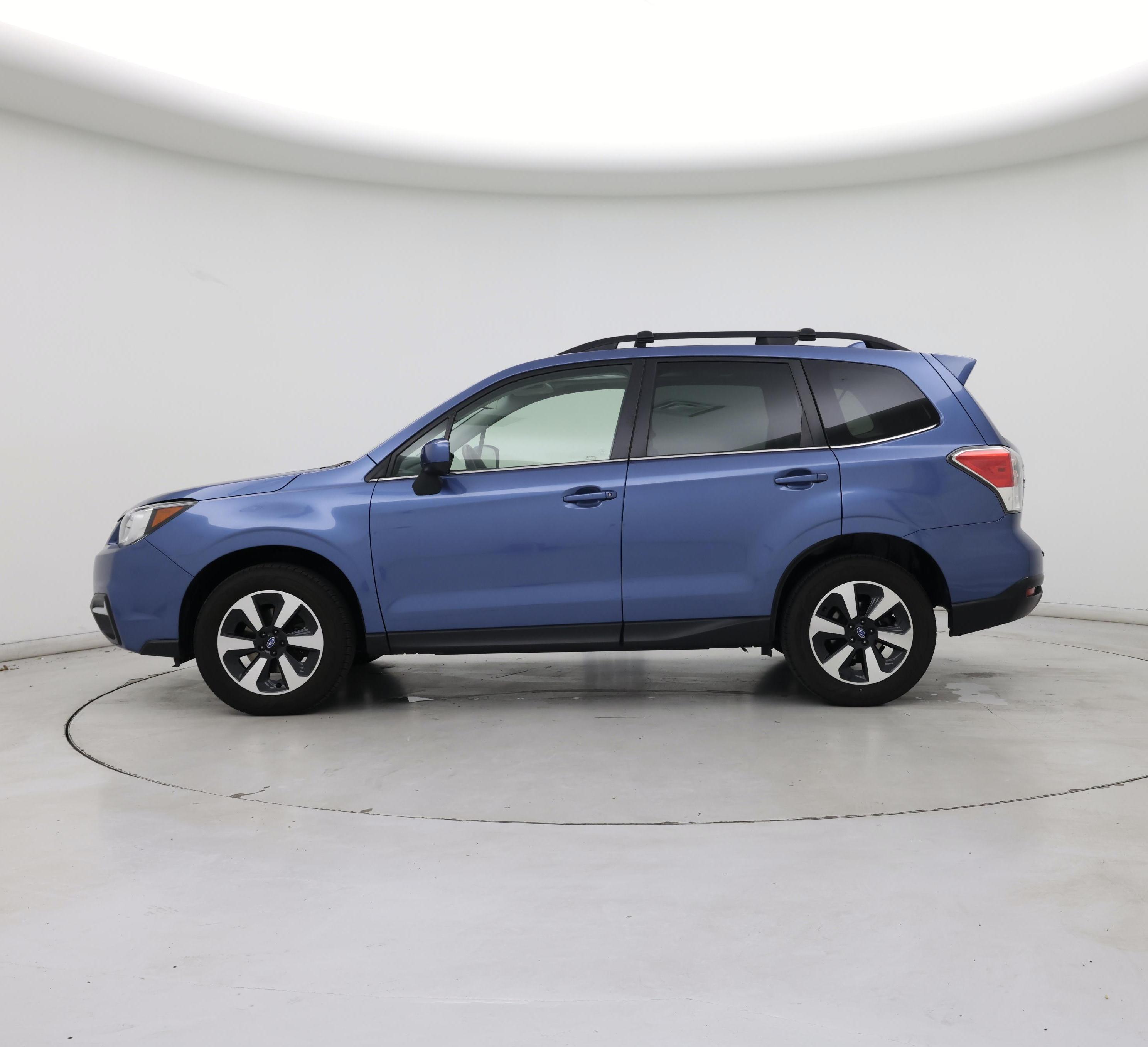 Thumbnail: 2017 Subaru Forester - 3