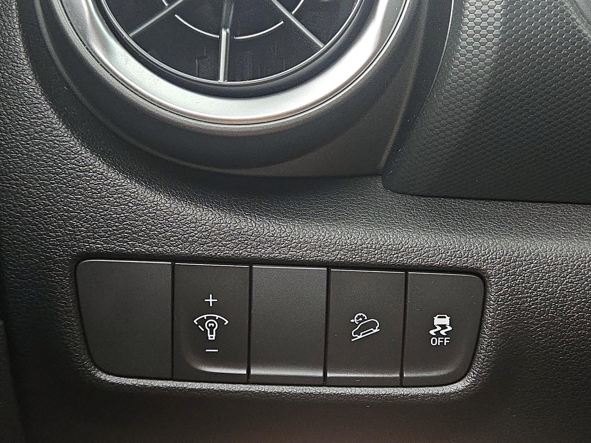 Thumbnail: 2023 Hyundai Kona - 13