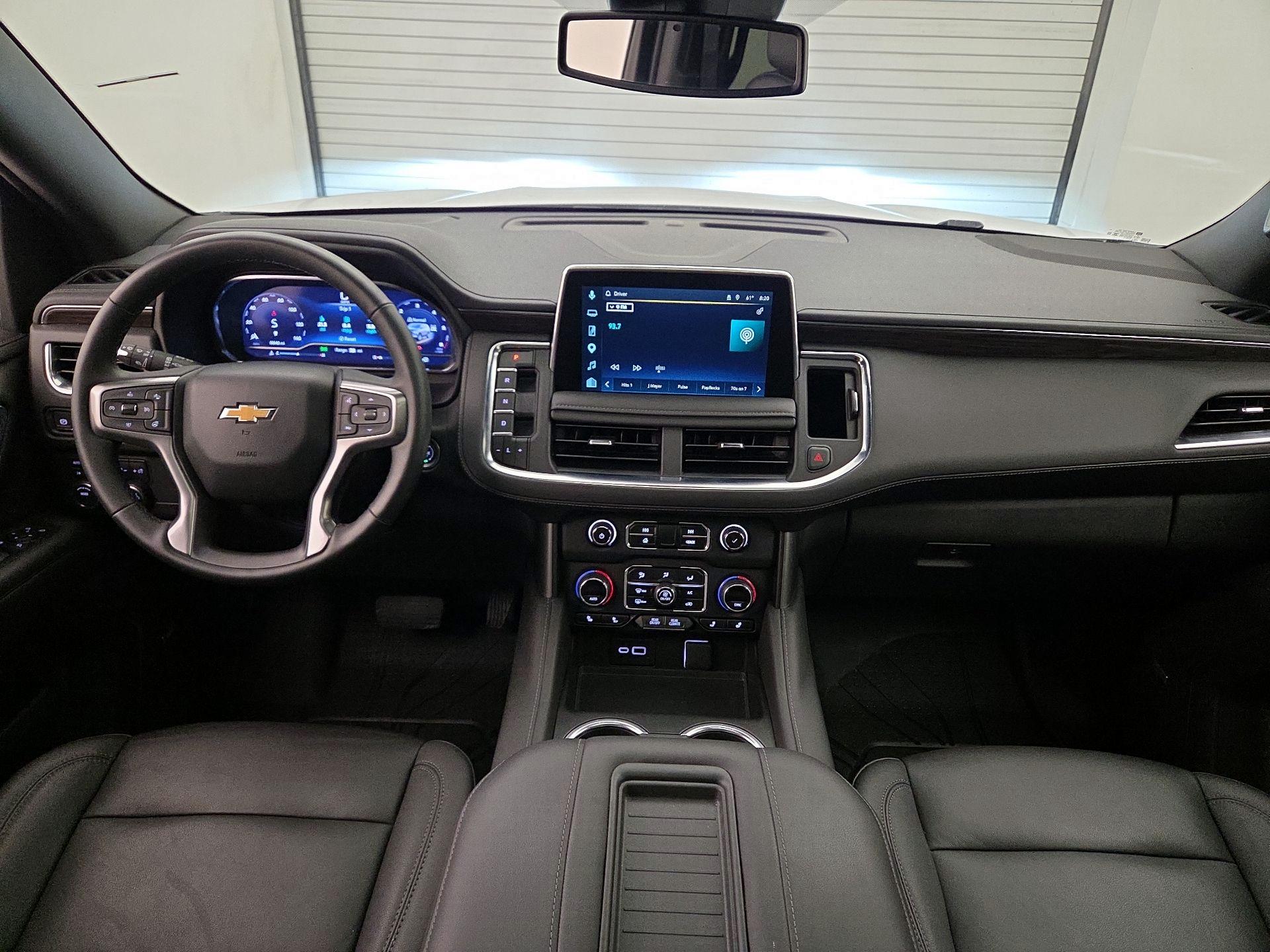 Thumbnail: 2024 Chevrolet Suburban - 9