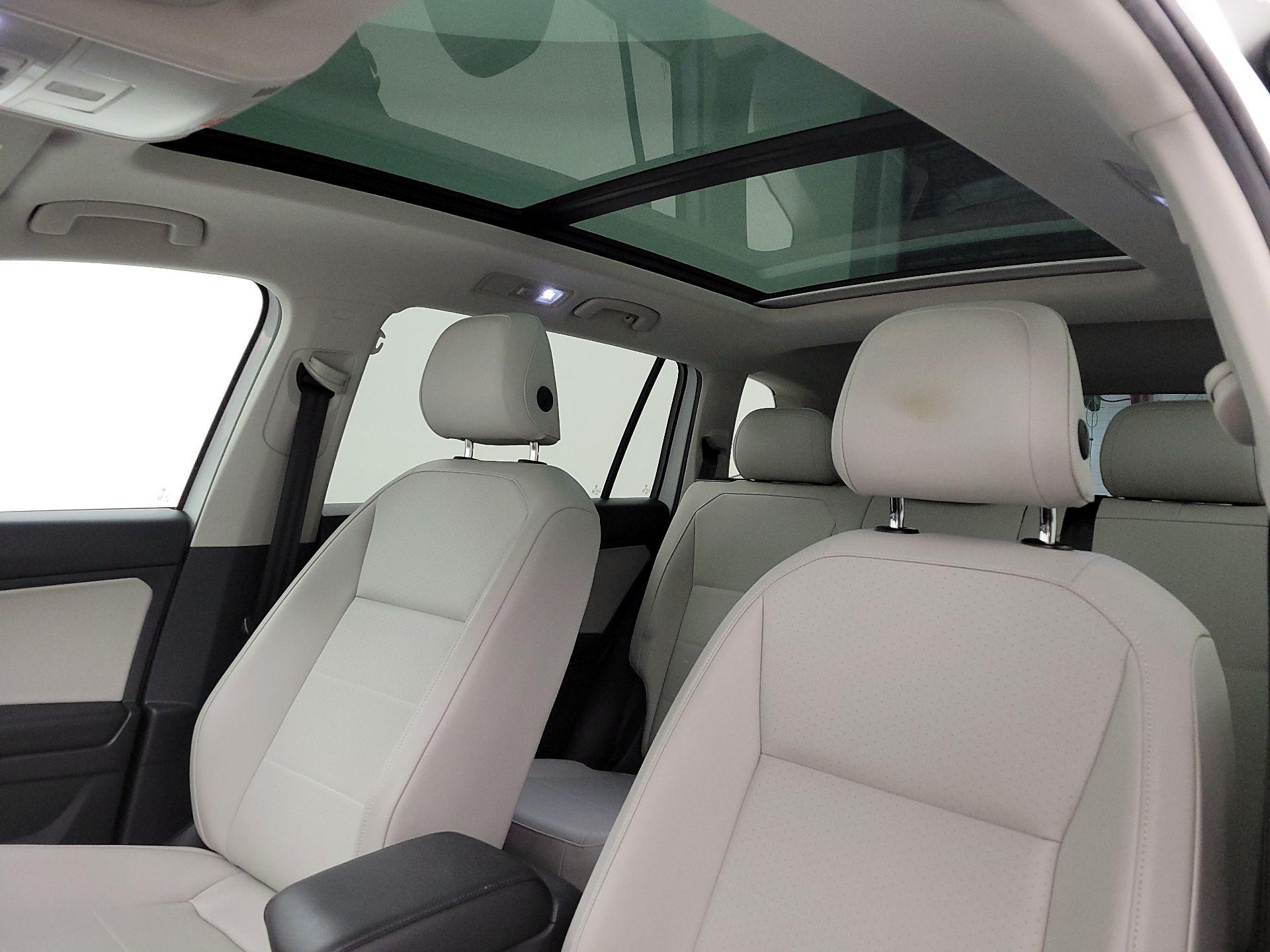 Thumbnail: 2019 Volkswagen Tiguan - 20