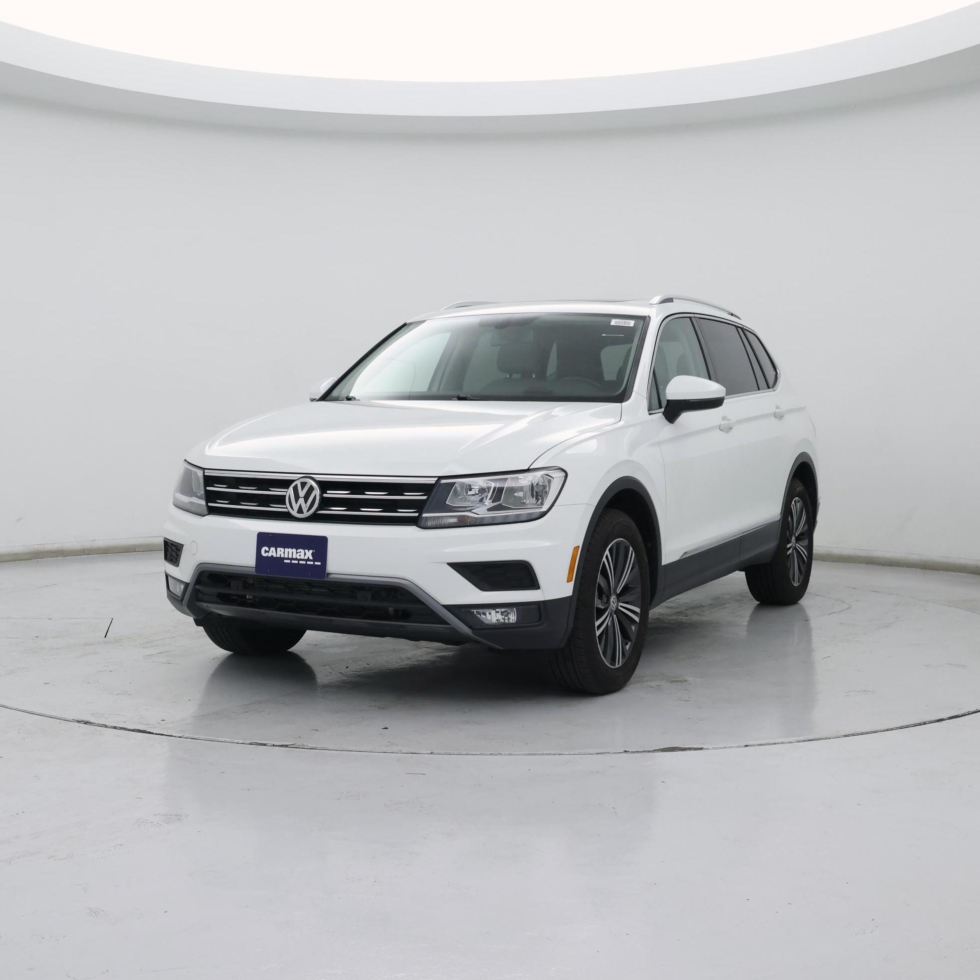 Thumbnail: 2019 Volkswagen Tiguan - 4