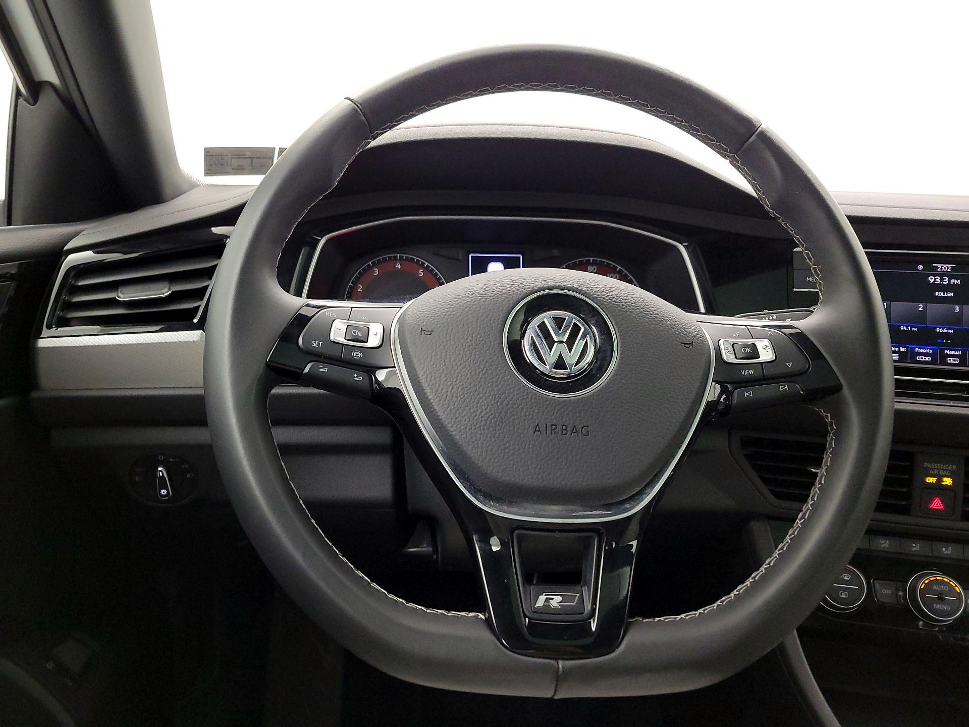 Thumbnail: 2021 Volkswagen Jetta - 10