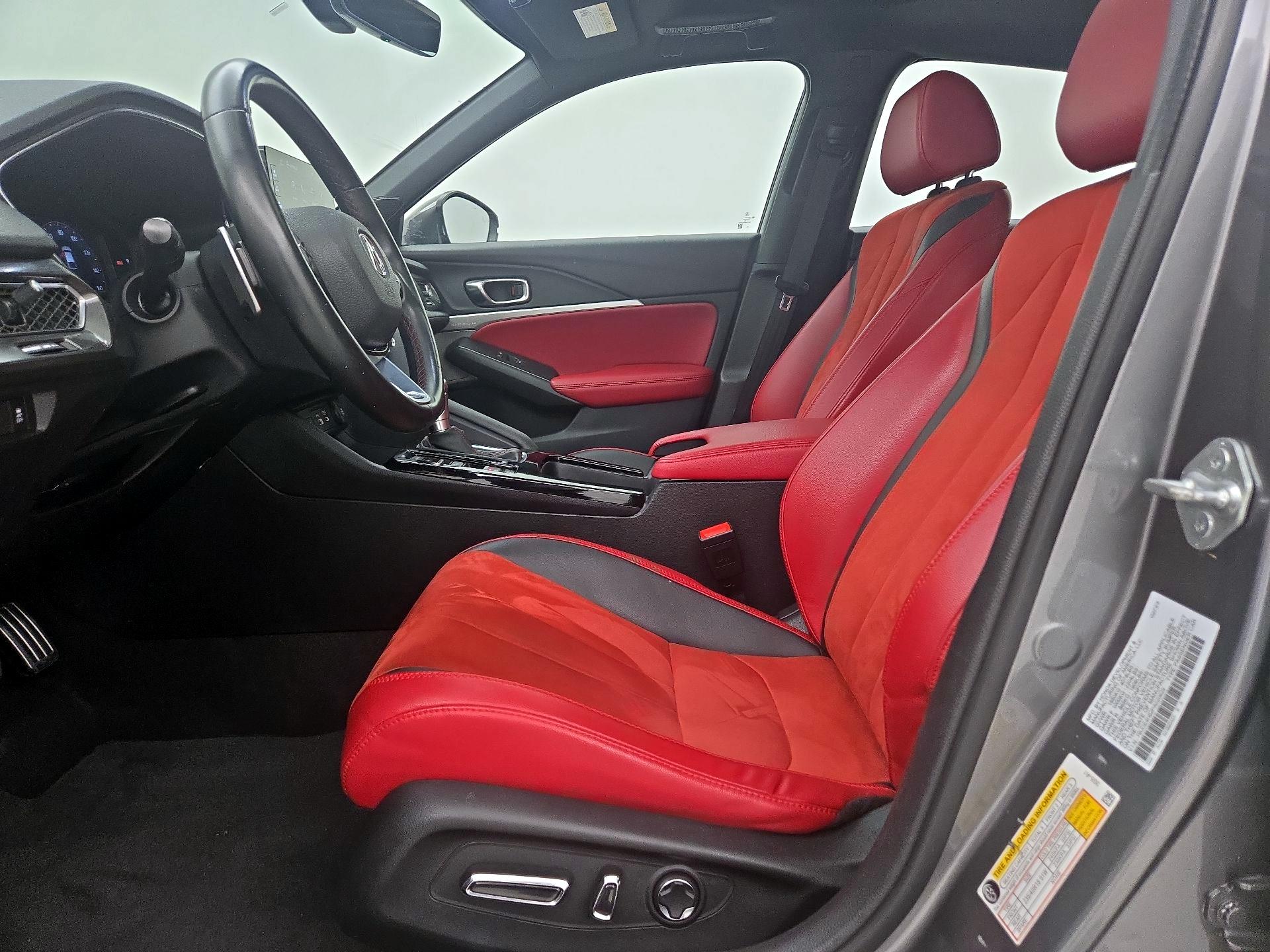 Thumbnail: 2023 Acura Integra - 11