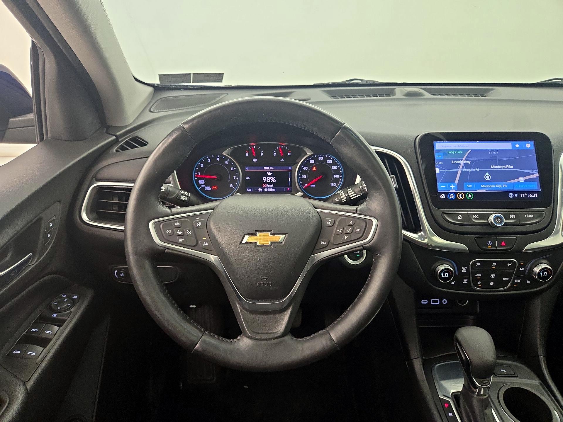 Thumbnail: 2022 Chevrolet Equinox - 10