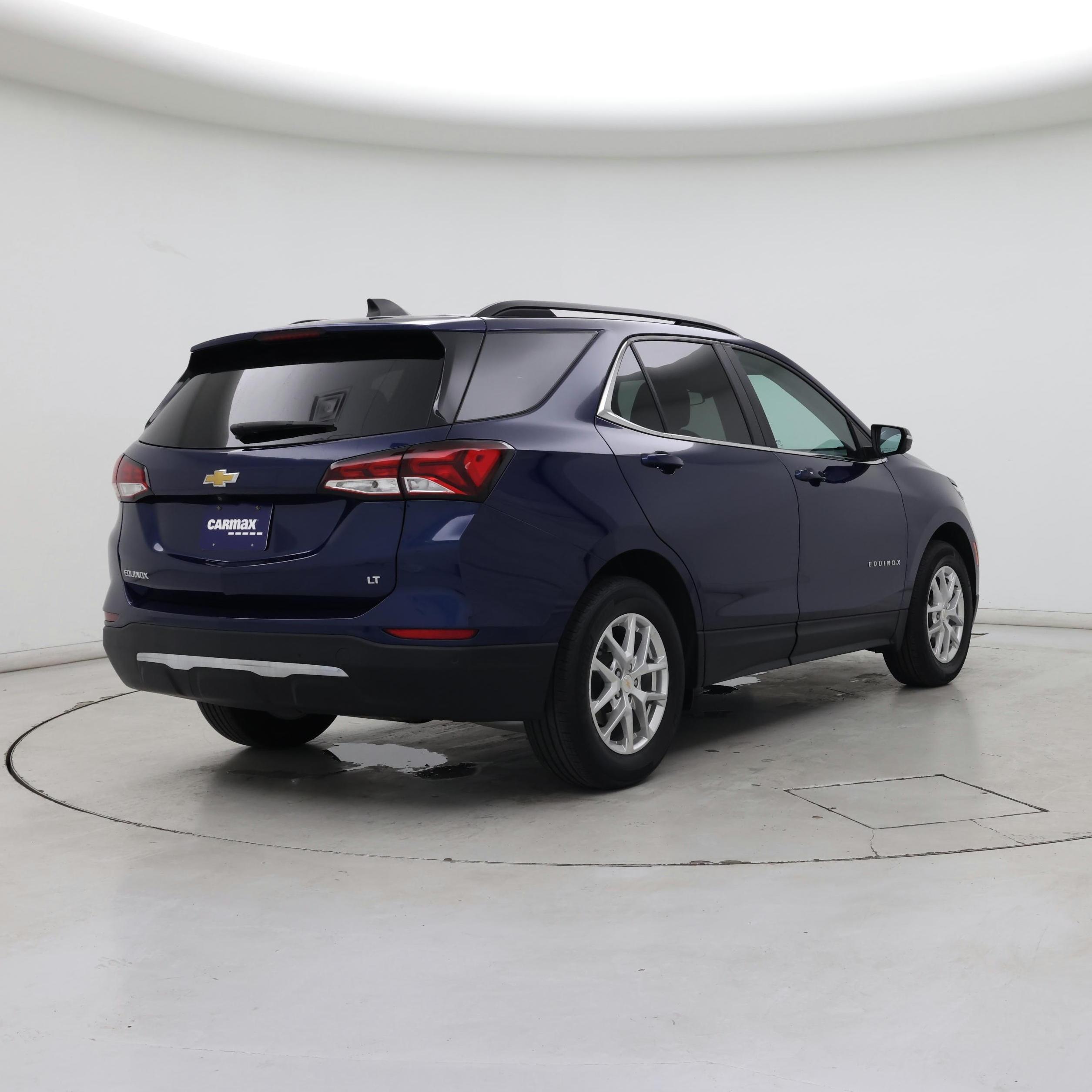 Thumbnail: 2022 Chevrolet Equinox - 8