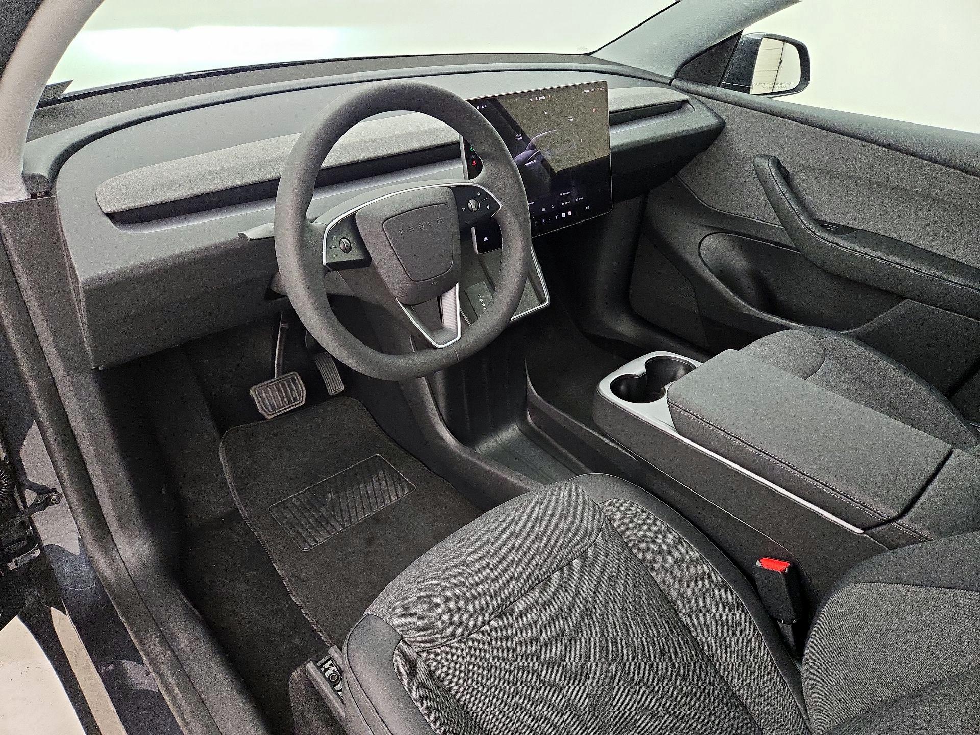 Thumbnail: 2026 Tesla Model Y - 11