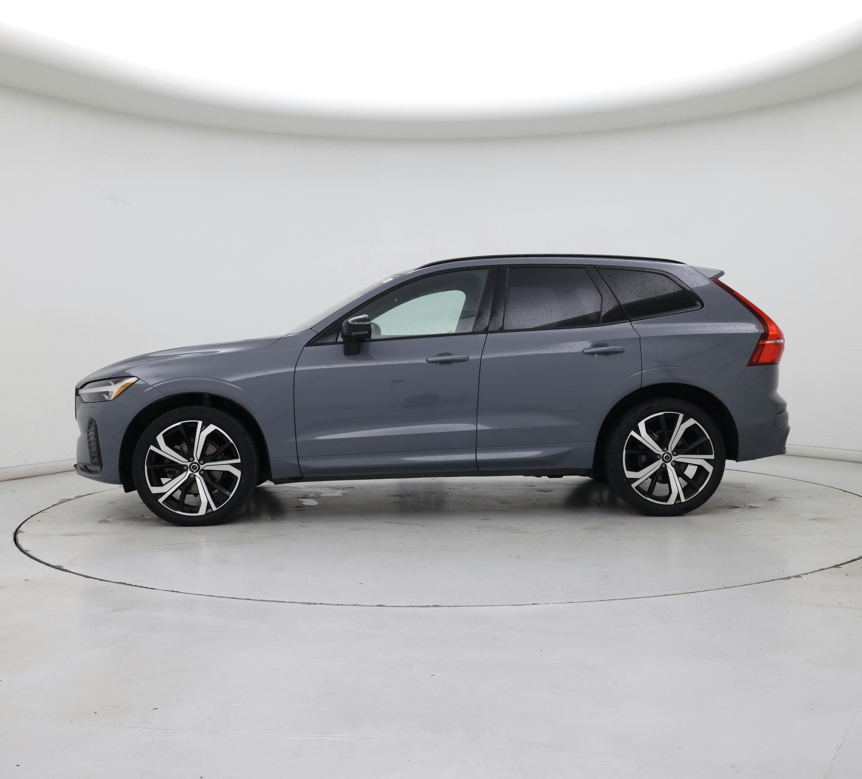 Thumbnail: 2024 Volvo XC60 - 3