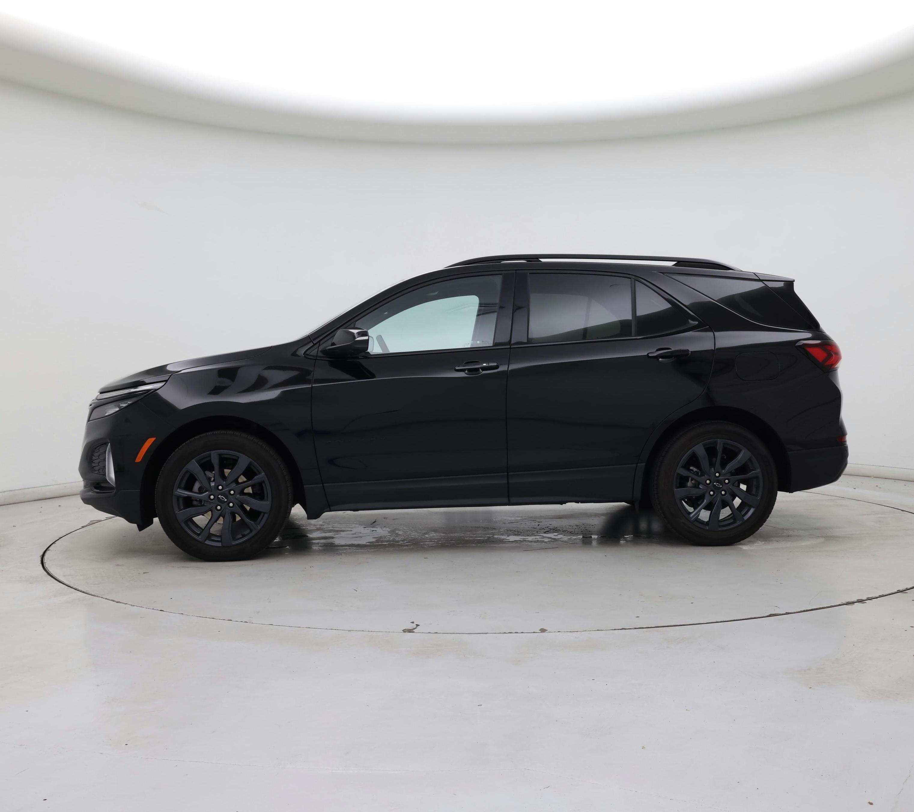 Thumbnail: 2024 Chevrolet Equinox - 3