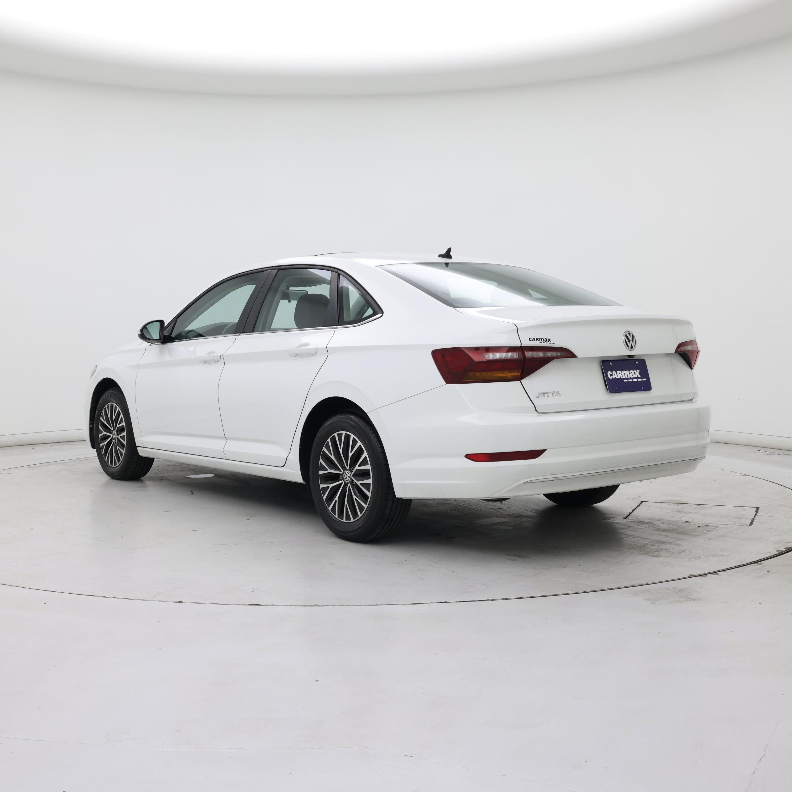 Thumbnail: 2019 Volkswagen Jetta - 2