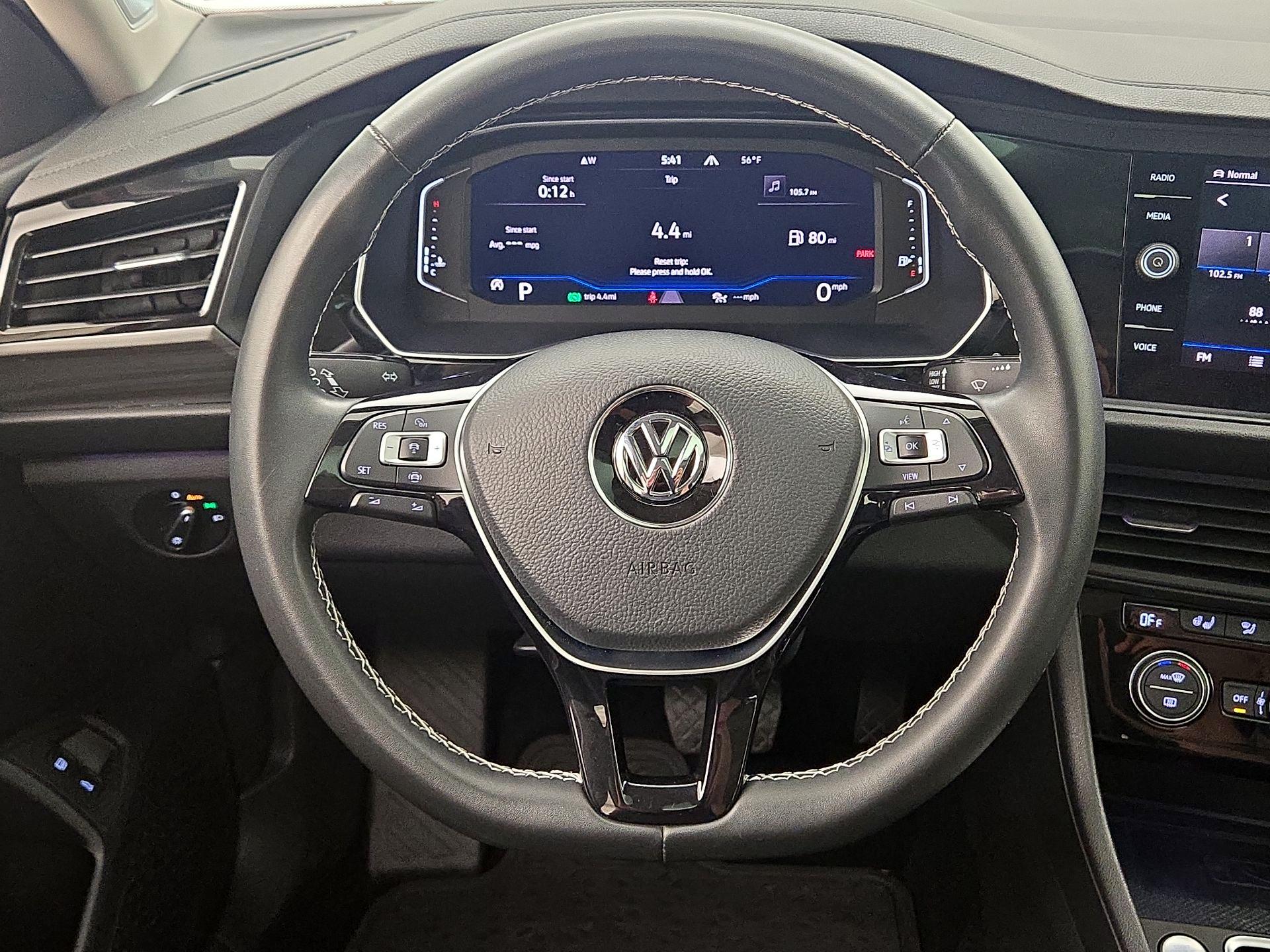 Thumbnail: 2021 Volkswagen Jetta - 10