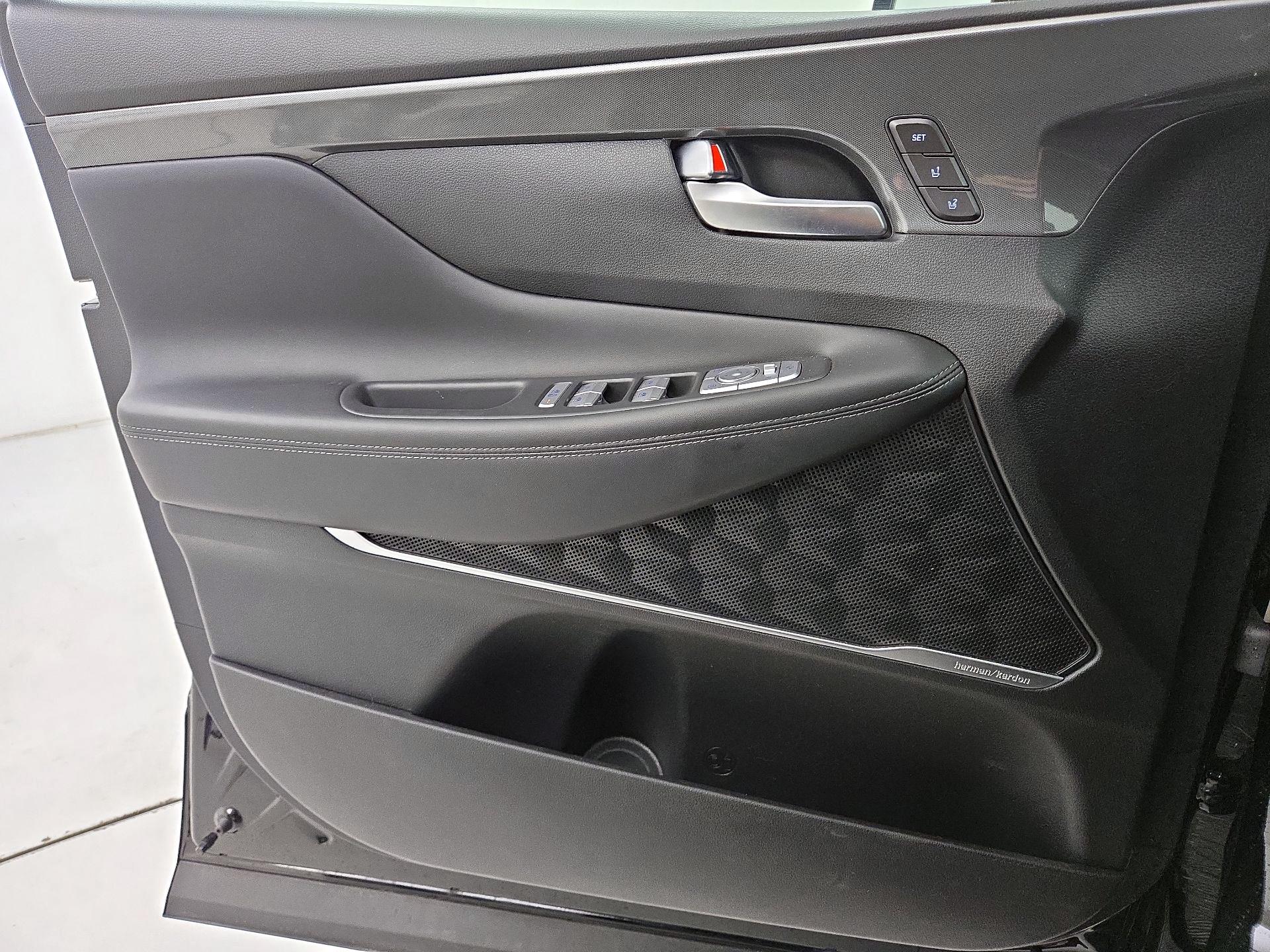 Thumbnail: 2023 Hyundai Santa Fe - 12