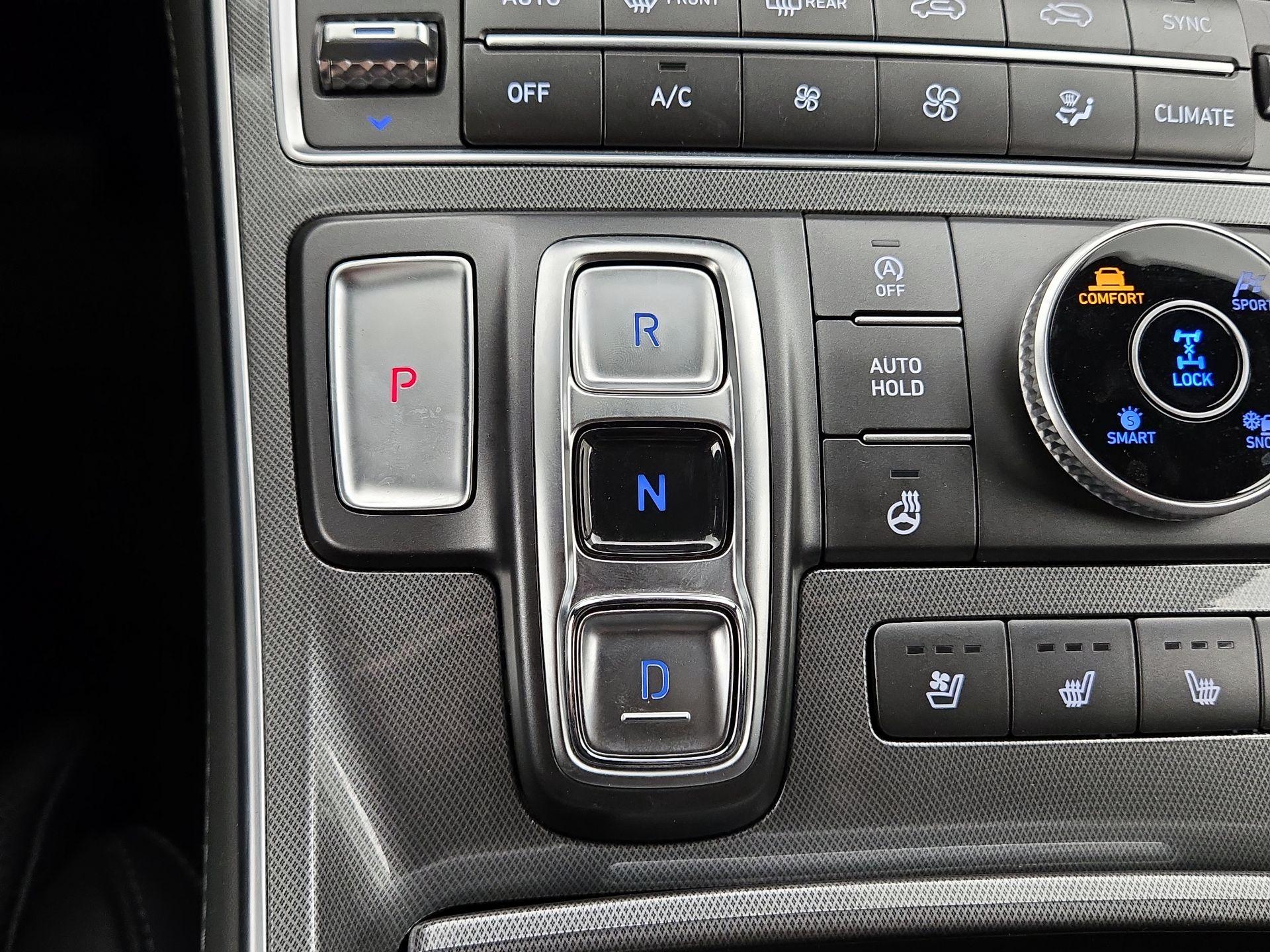 Thumbnail: 2023 Hyundai Santa Fe - 18