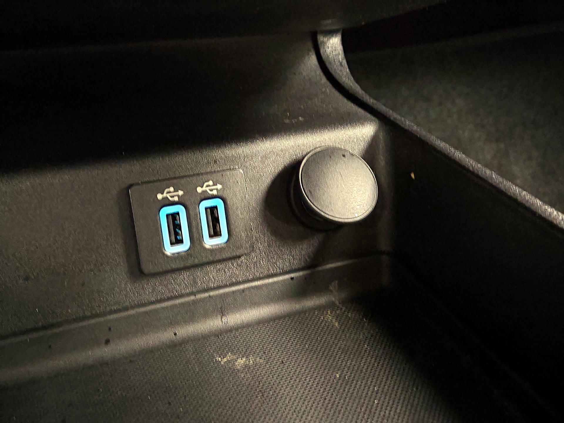 Thumbnail: 2019 Ford Fusion - 19